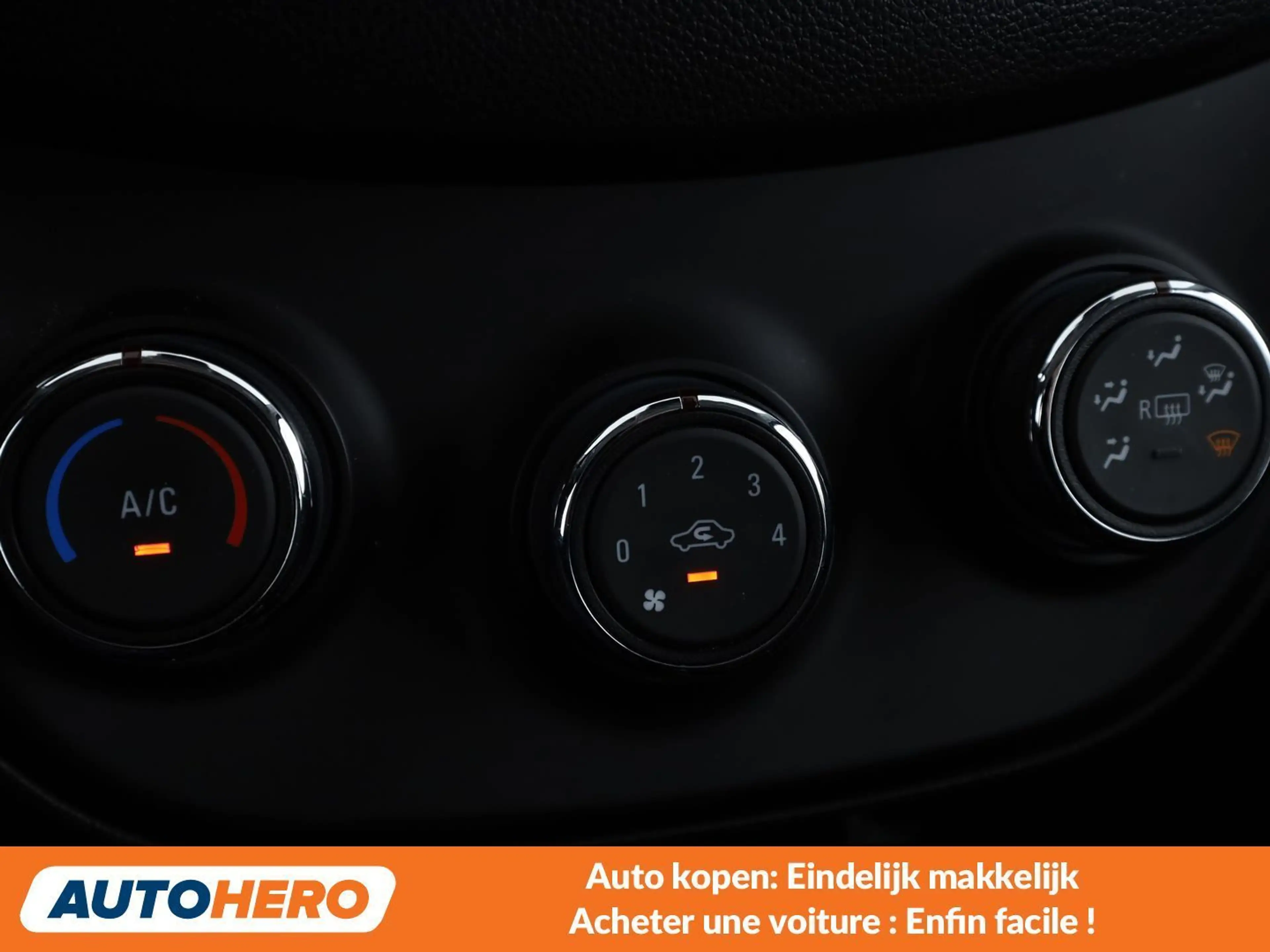 Opel Karl 1.0 Edition — photo 8