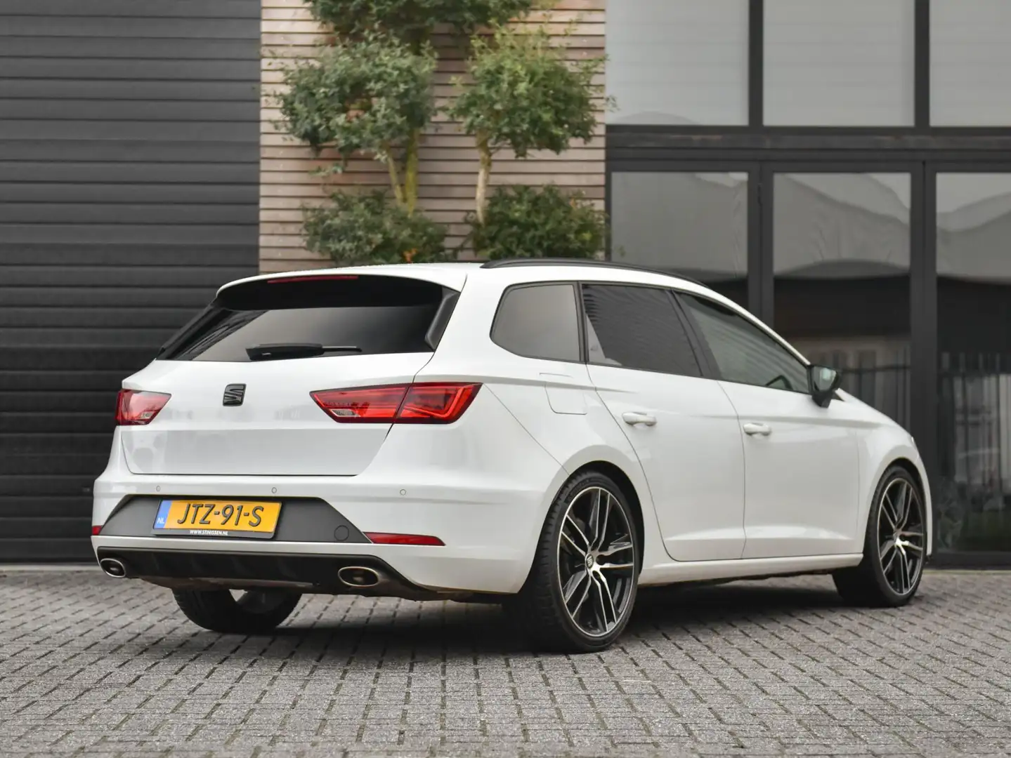 SEAT Leon ST 2.0 TSI CUPRA 300 Panoramadak Adaptive Cruise c Blanc - 2