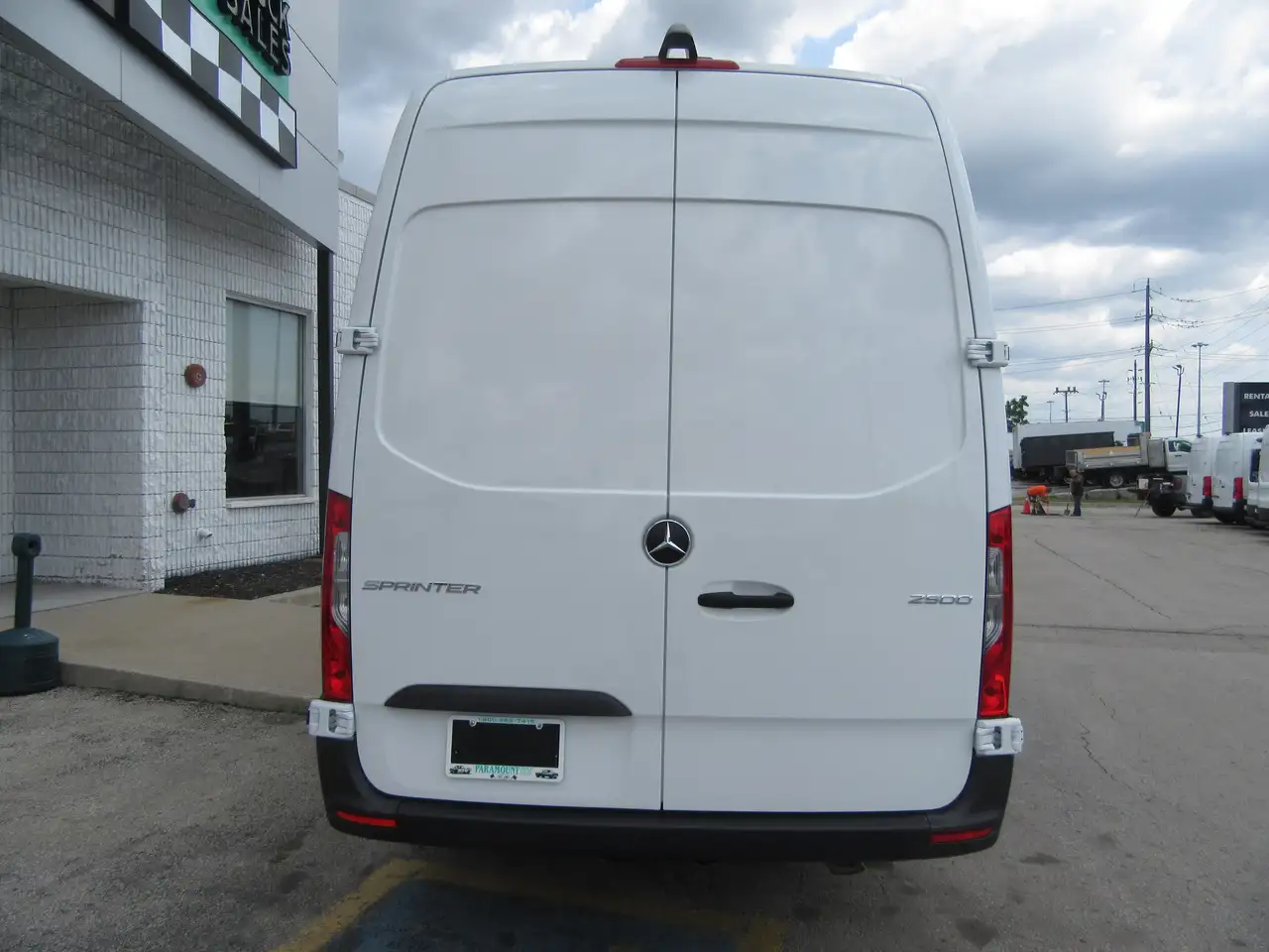 Mercedes-Benz Sprinter снимка Mercedes-Benz Sprinter