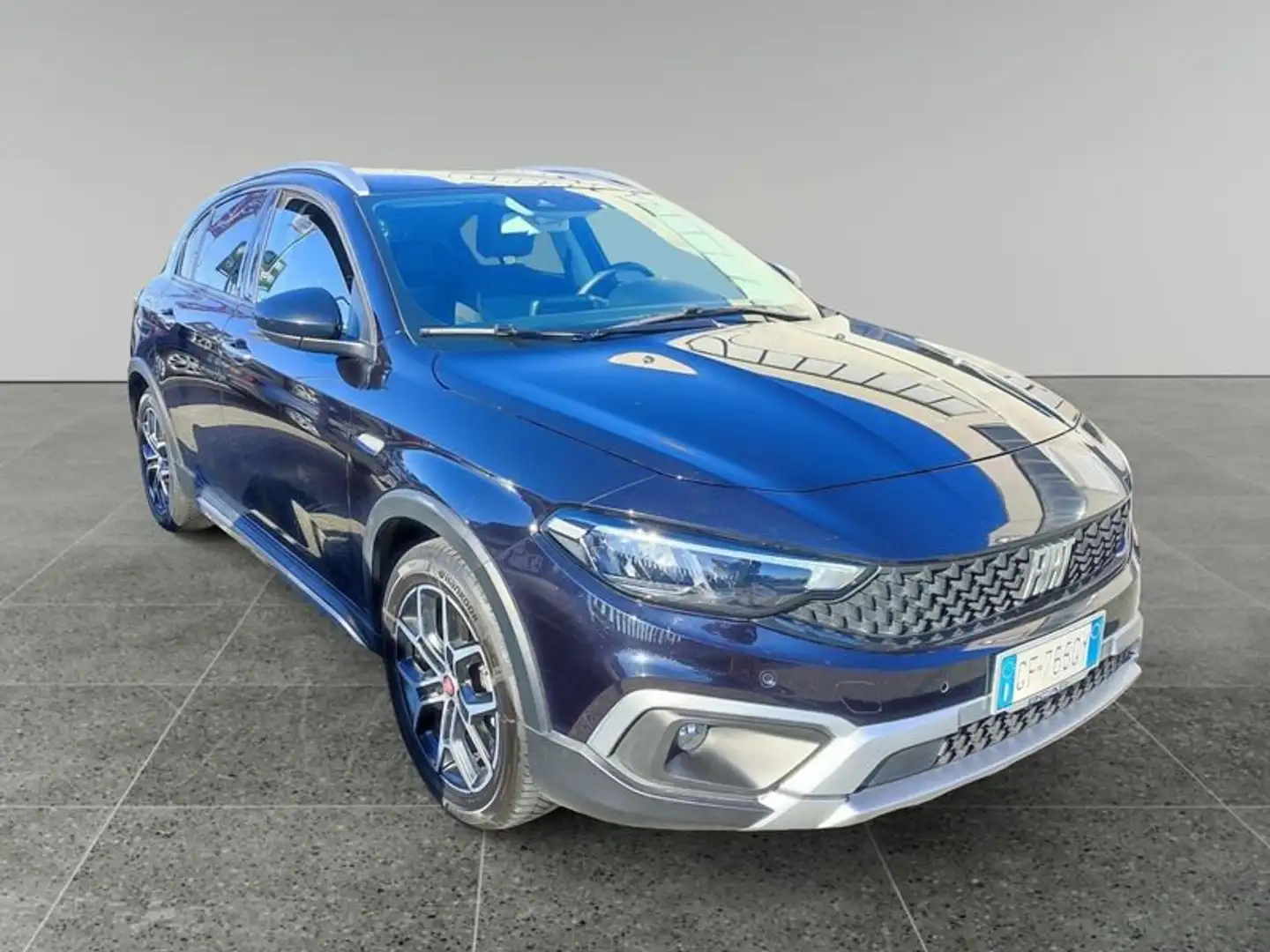 Fiat Tipo 1.0 5 porte Cross Negro - 1