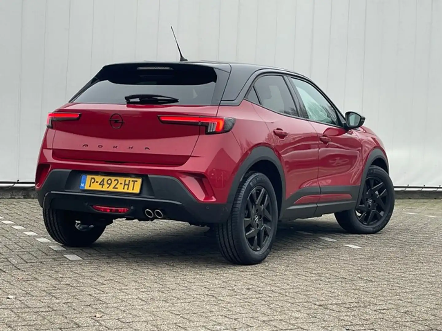 Opel Mokka 1.2 Turbo GS Line Automaat met Camera, Black Pack, Rood - 2