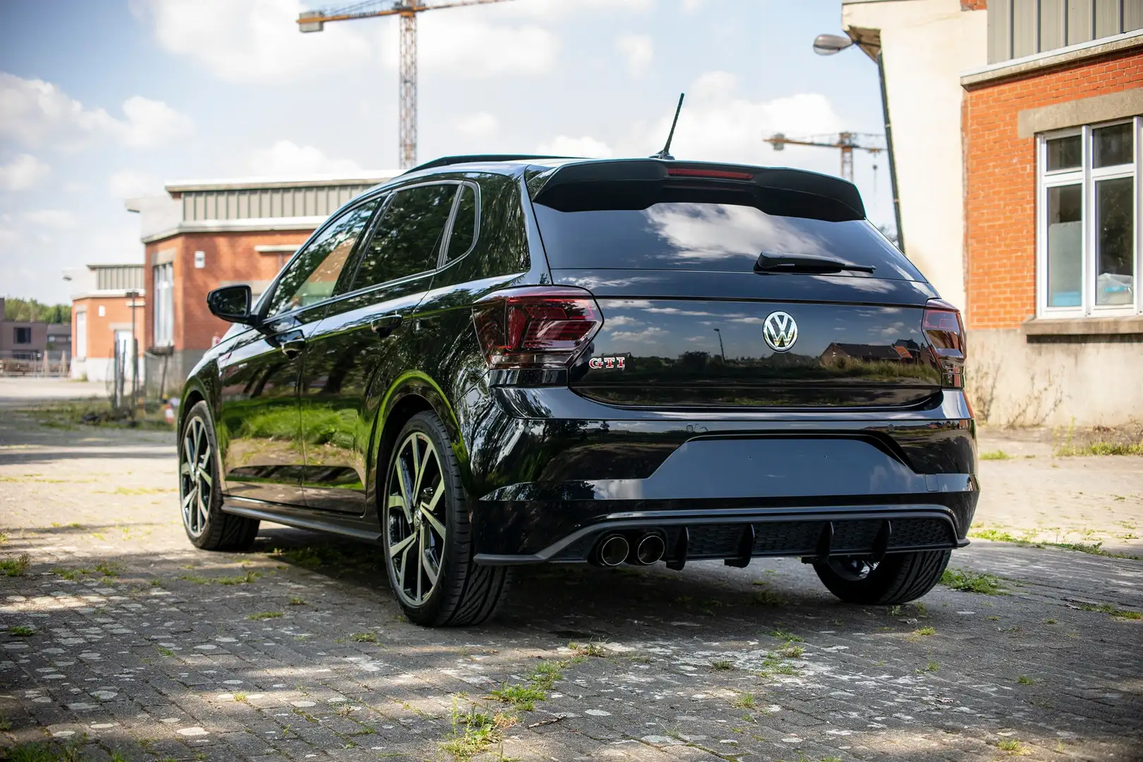 Volkswagen Polo GTI 2.0 TSi OPF DSG - 2