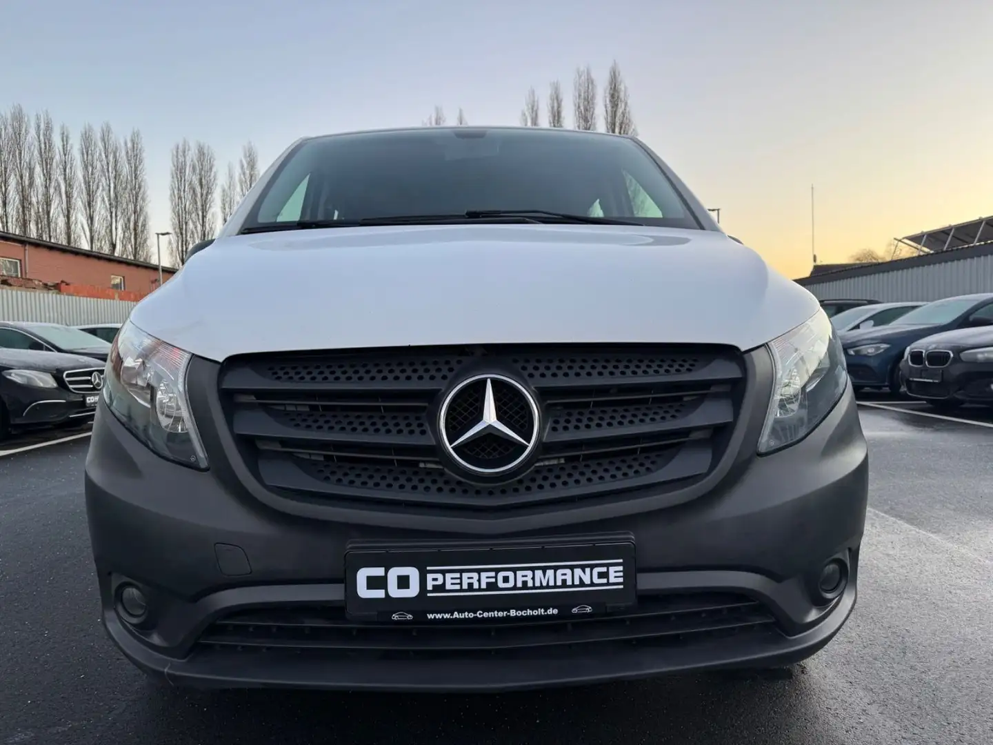 Mercedes-Benz Vito Tourer*EXTRALANG*TÜVNEU*MWST*8SITZH Blanc - 2