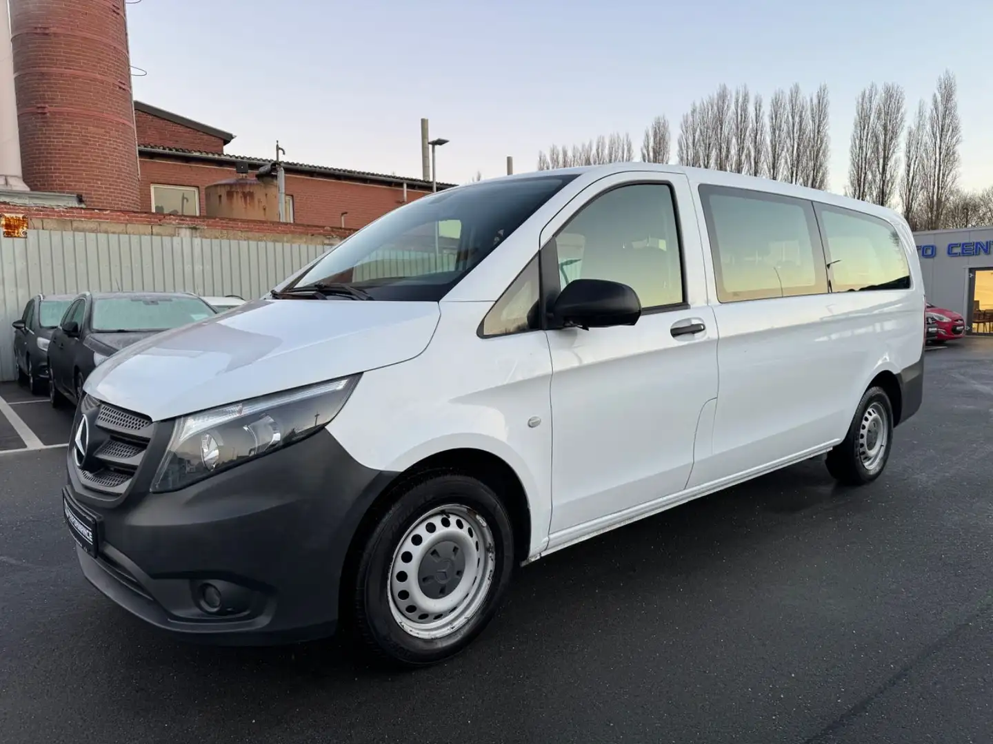 Mercedes-Benz Vito Tourer*EXTRALANG*TÜVNEU*MWST*8SITZH Blanc - 1