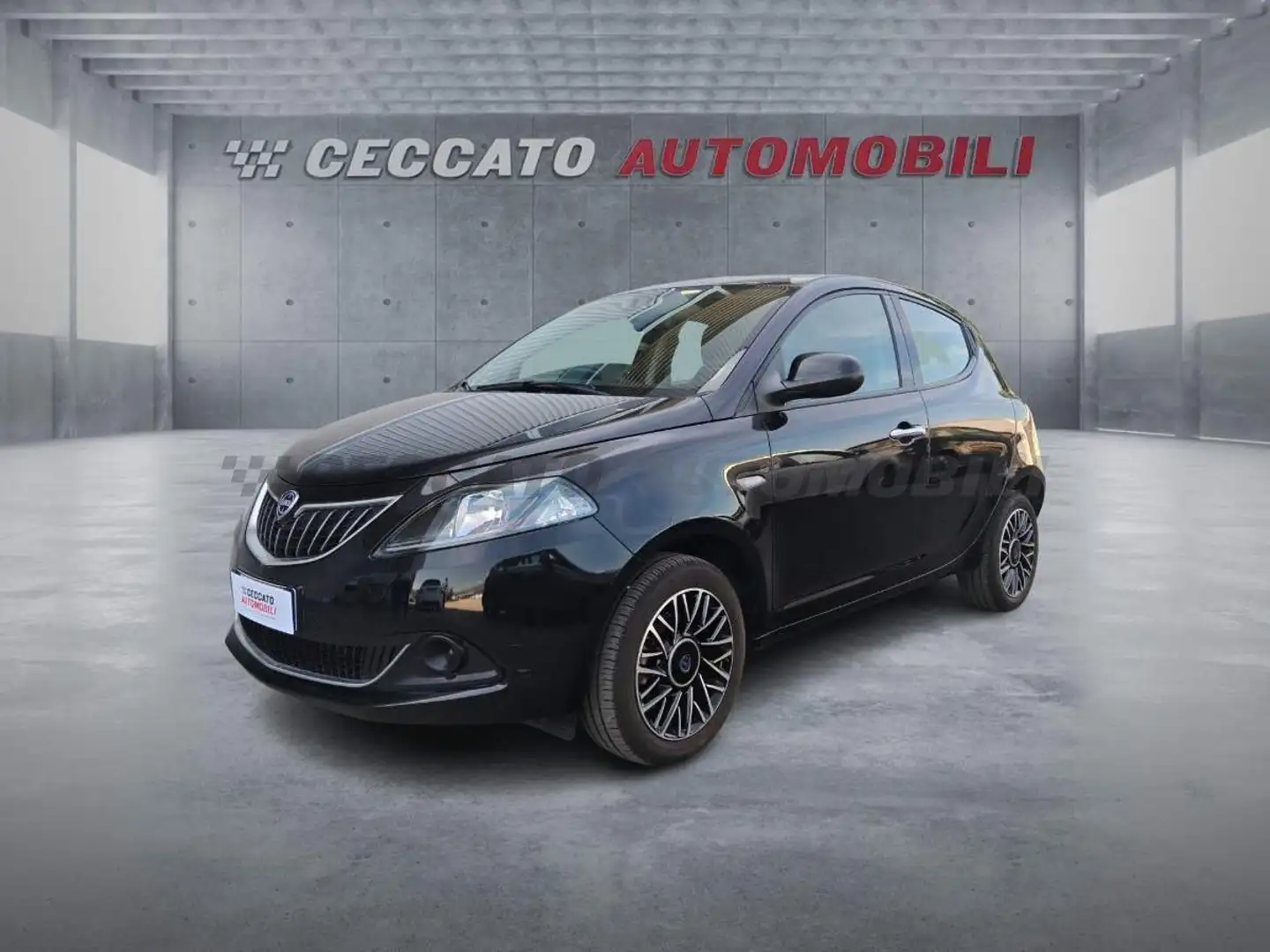 Lancia Ypsilon Ypsilon 1.0 firefly hybrid Platino s&s 70cv Nero - 1