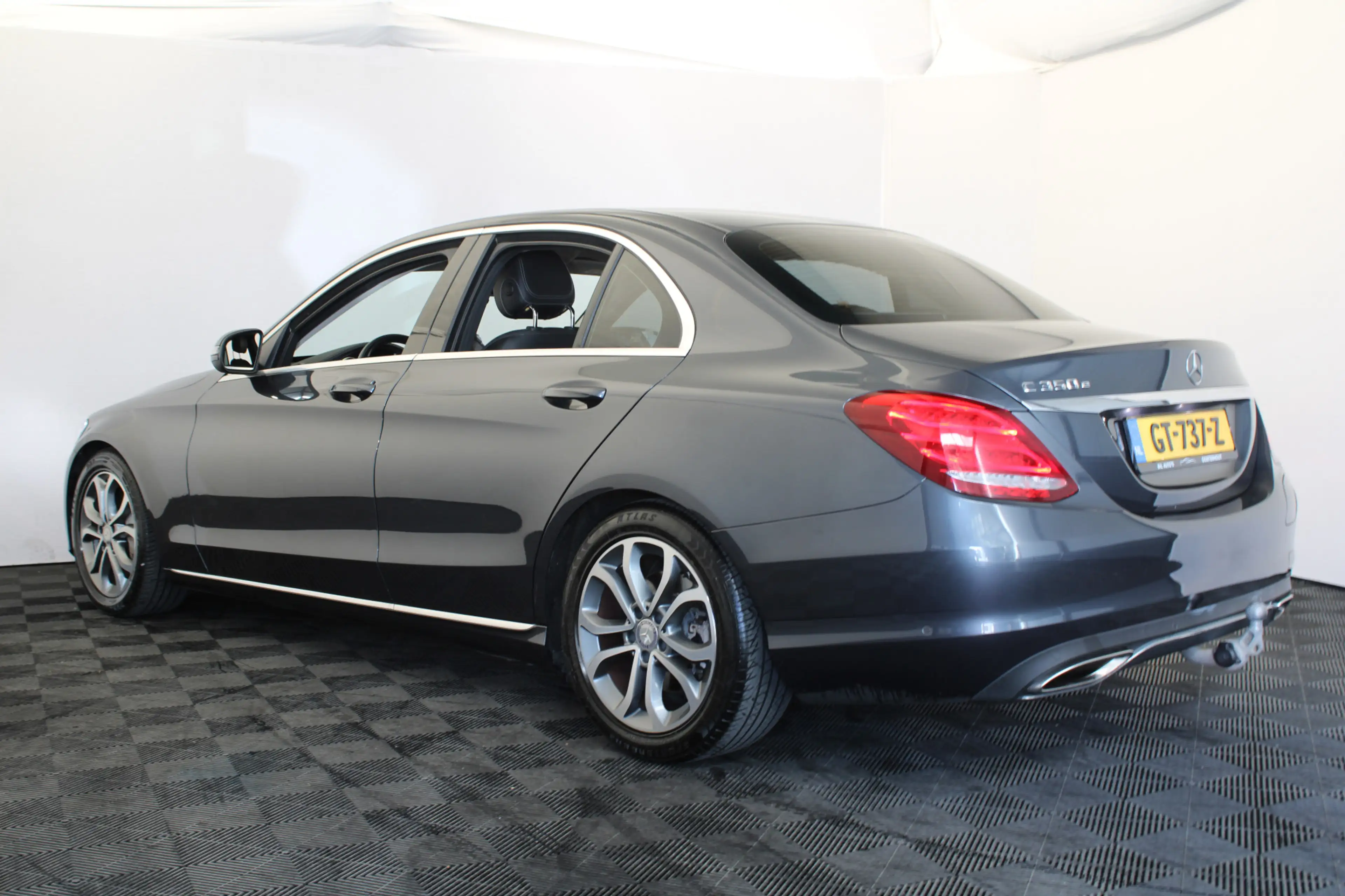 Mercedes-Benz C 350 e Lease Edition MOTOR TIKT! — photo 4