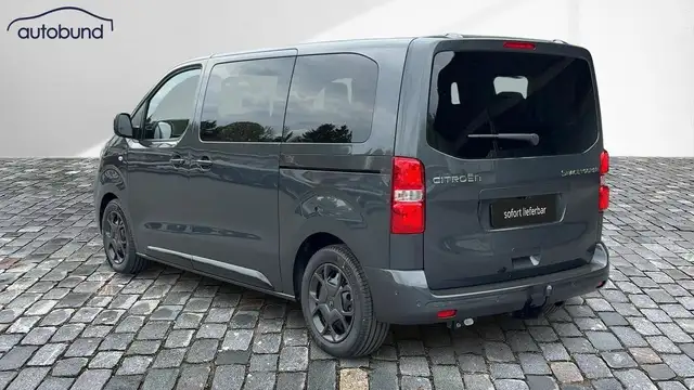 Citroen Spacetourer view 2