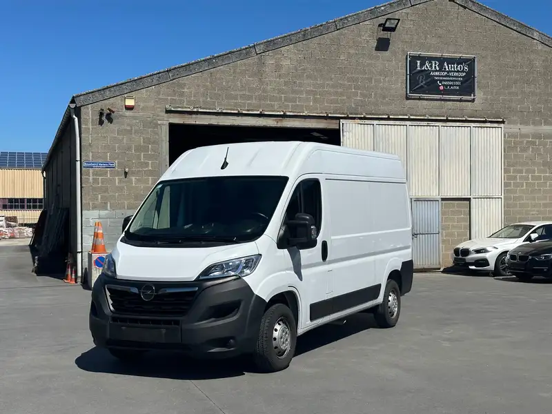 Opel Movano