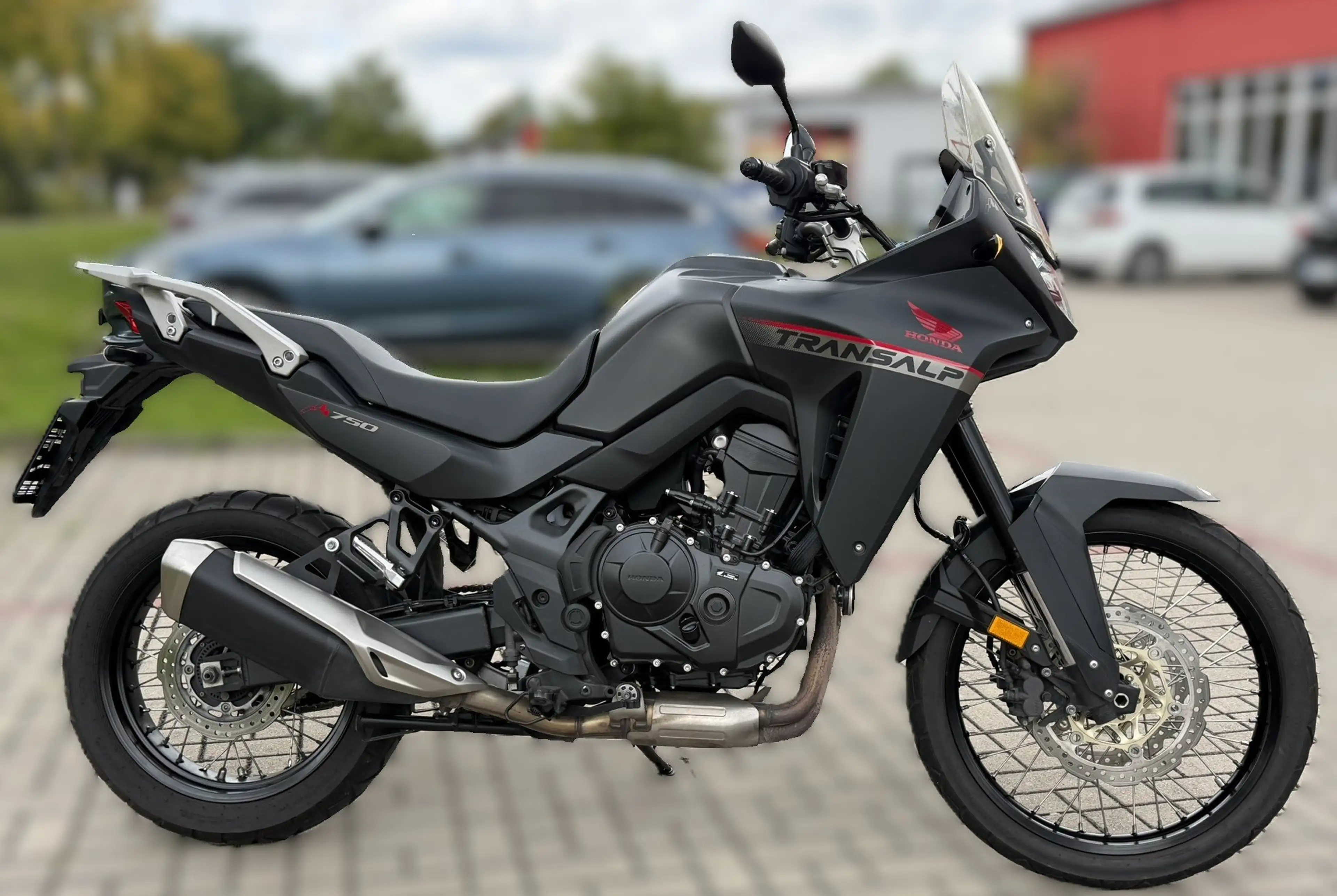 Honda Transalp 750 — photo 2