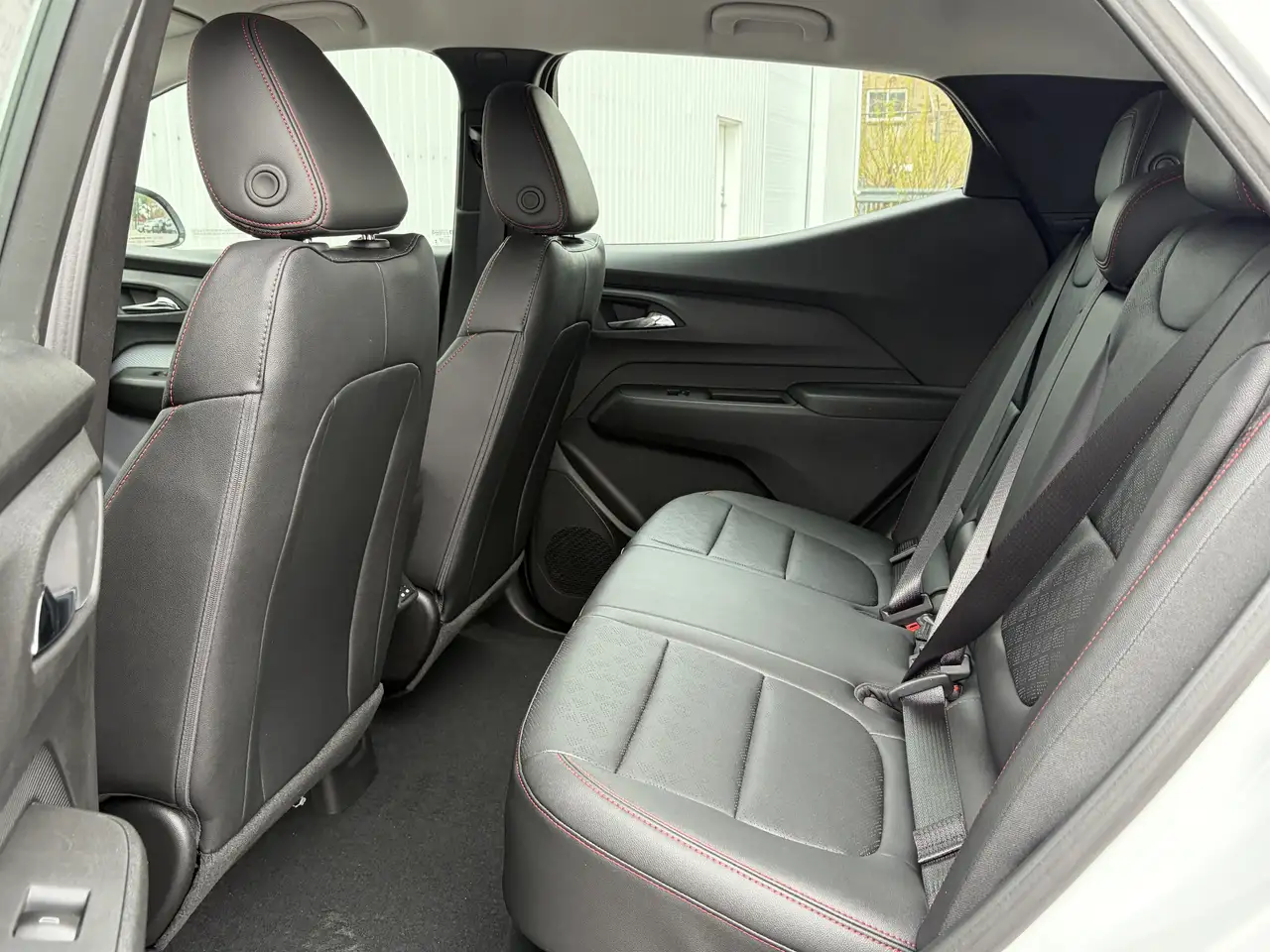 Chevrolet Bolt снимка Chevrolet Bolt