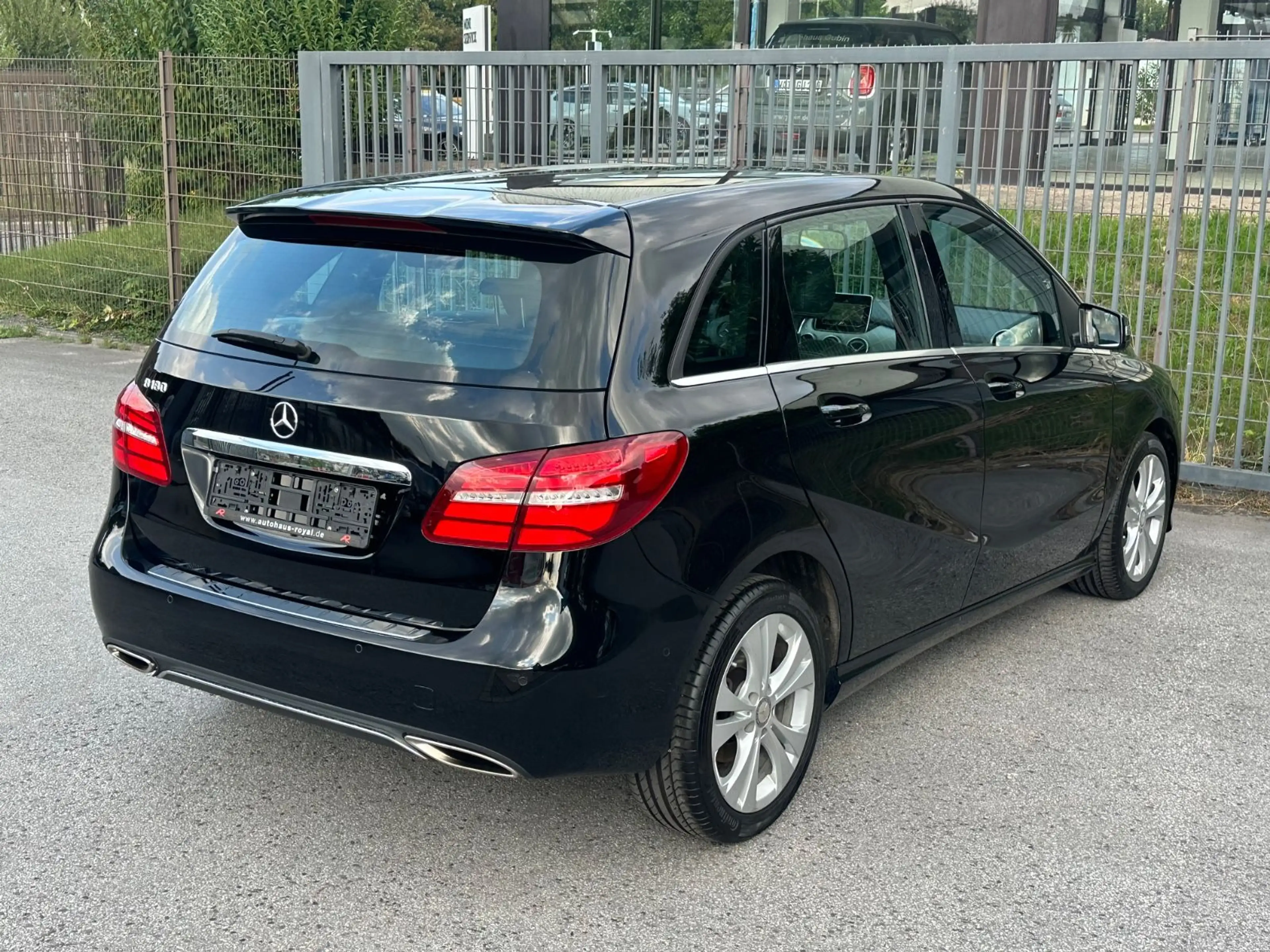 Mercedes-Benz B 180 Navi LED — photo 6