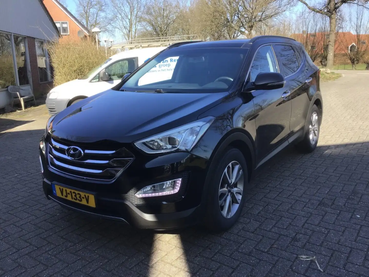 Hyundai SANTA FE 2.2 CRDI BUSINESS EDTION Zwart - 1