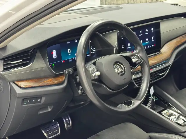 Skoda Octavia view 12