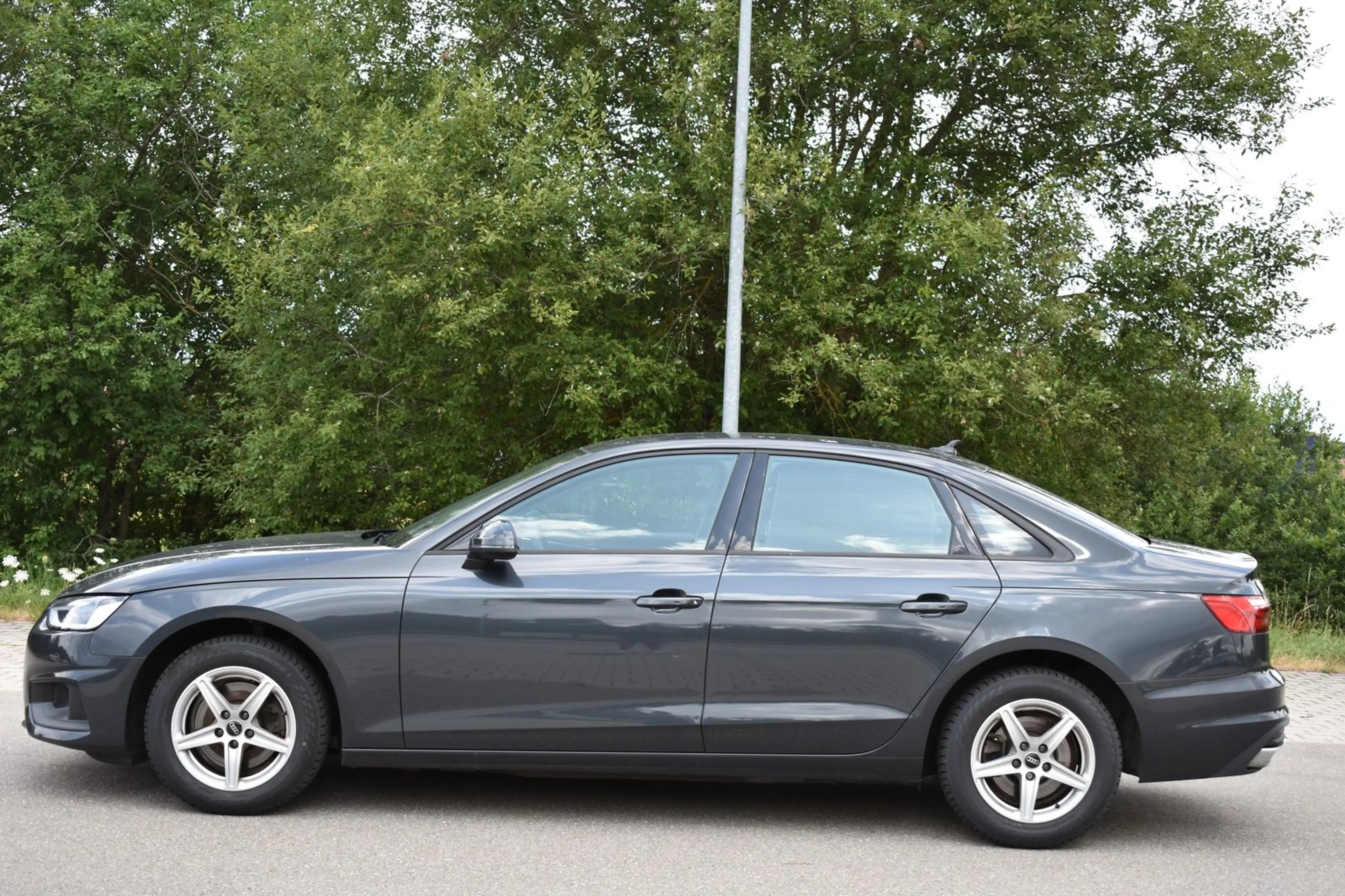 Audi A4 35 TDI*Limousine*S-Tronic*LED*Navi*SHZ — photo 6