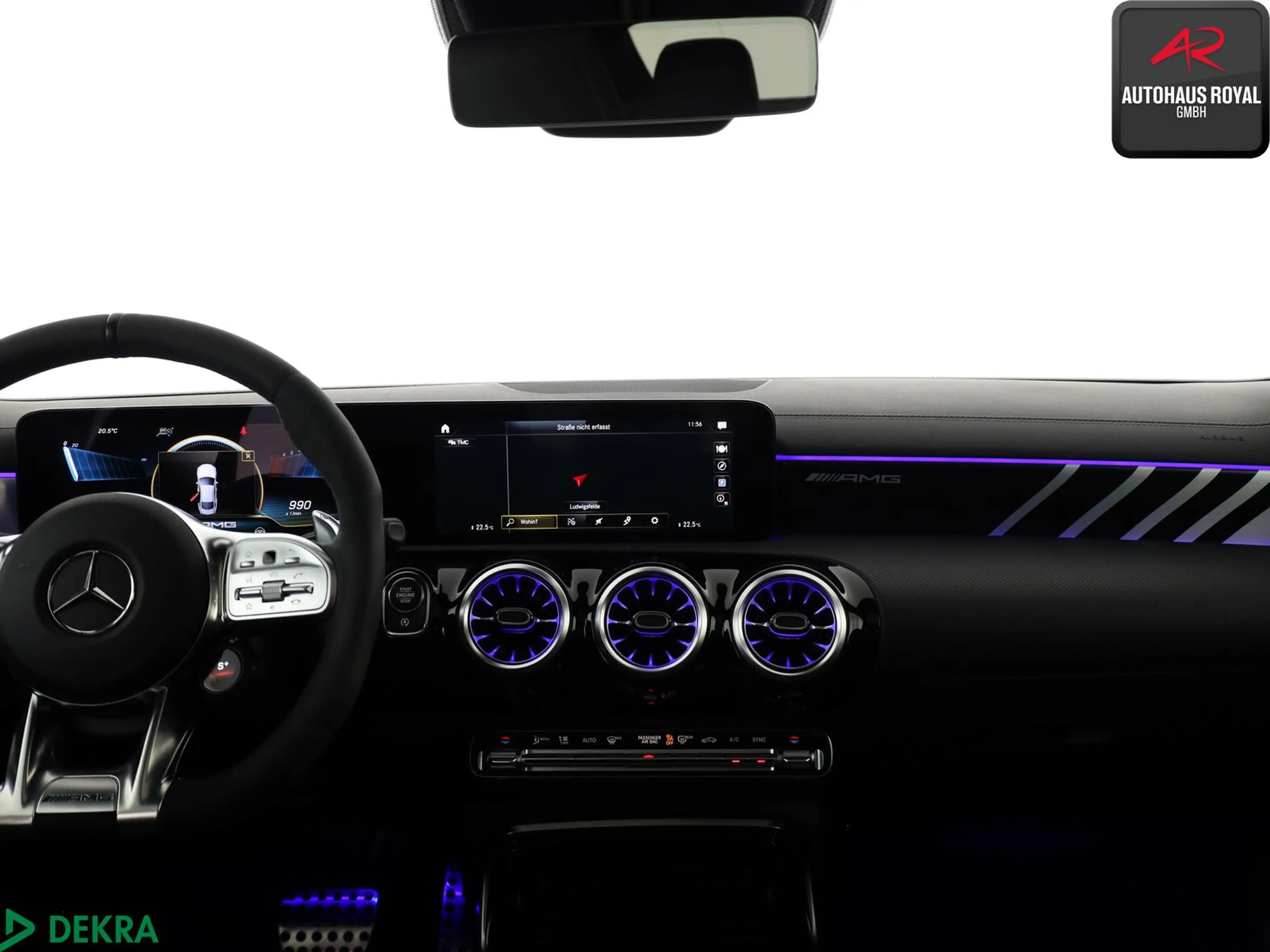 Mercedes-Benz CLA 35 AMG CLA 35 AMG Digitales Instrumenten-Display — photo 9