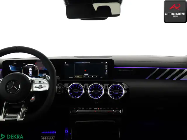 Mercedes-Benz CLA view 9