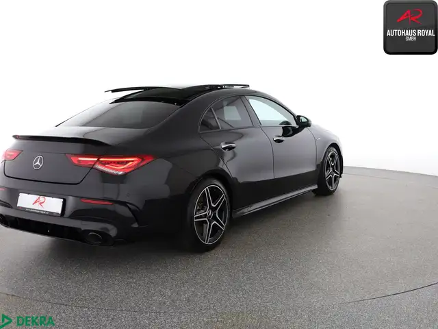 Mercedes-Benz CLA view 5