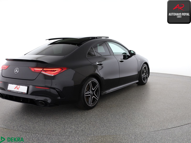 Mercedes-Benz CLA 35 AMG CLA 35 AMG Digitales Instrumenten-Display — photo 5