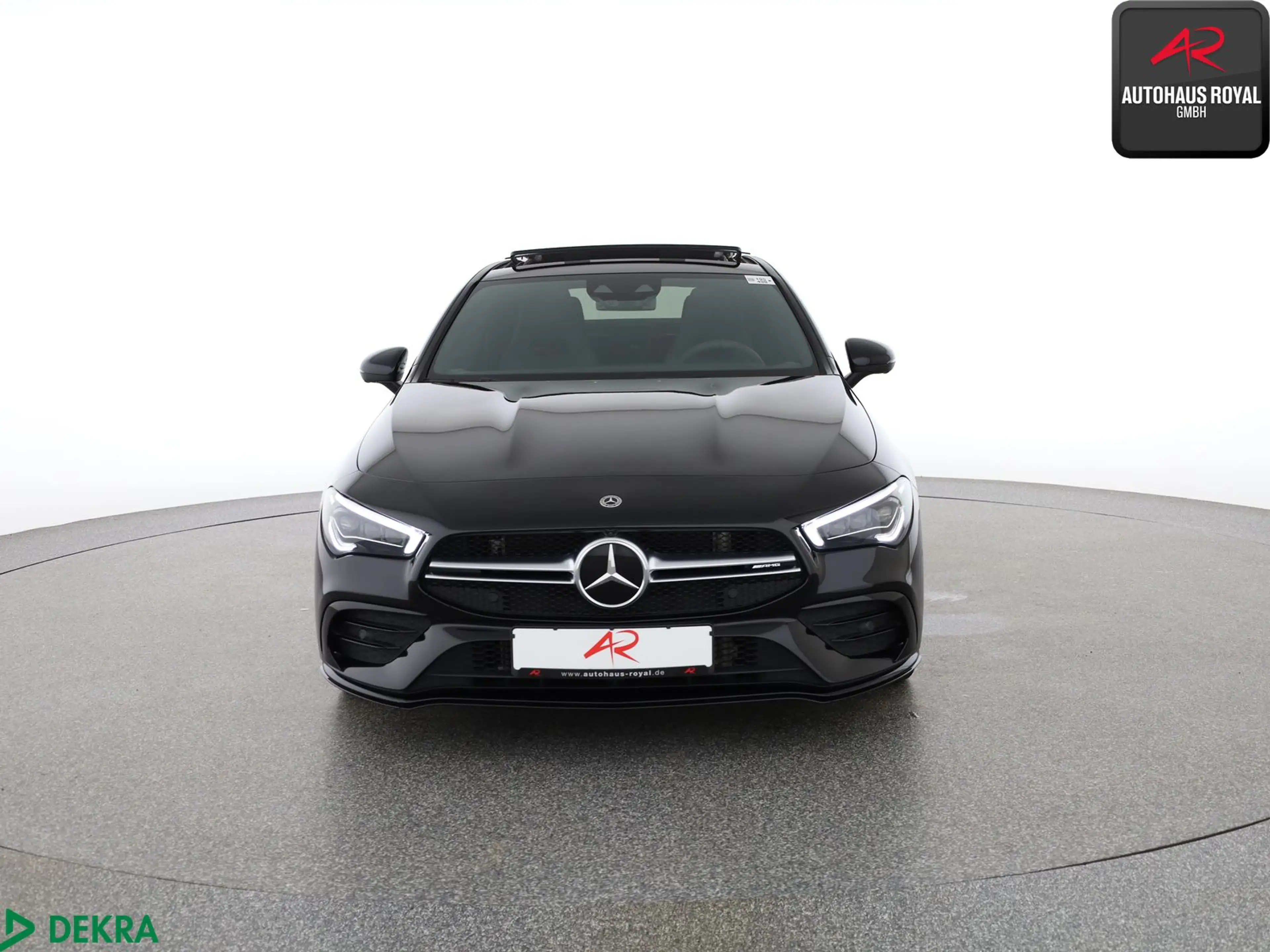 Mercedes-Benz CLA 35 AMG CLA 35 AMG Digitales Instrumenten-Display — photo 8
