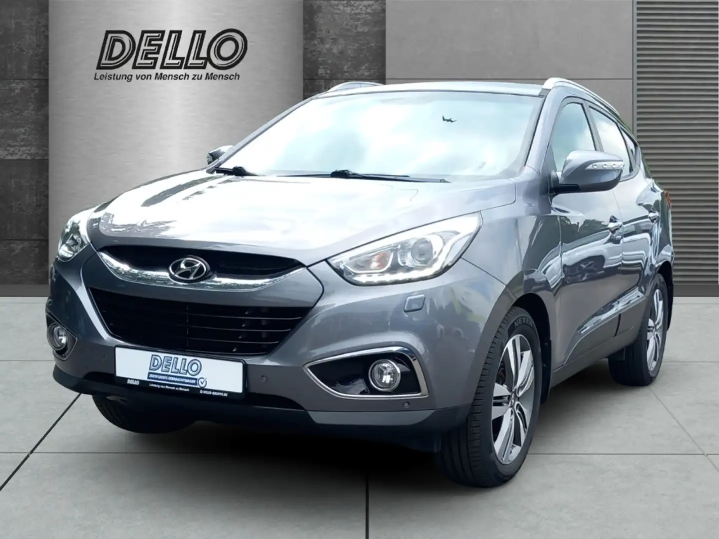 Hyundai iX35 Style 2.0 CRDI DPF Trend-Paket AWD Bi-Xenon Klimaa Grey - 1