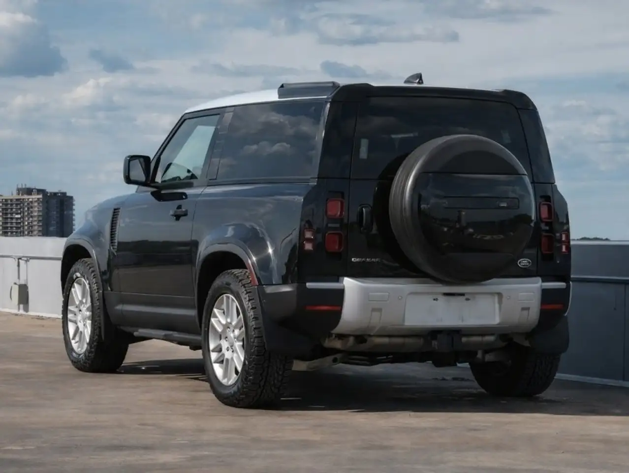 Land Rover Defender снимка Land Rover Defender