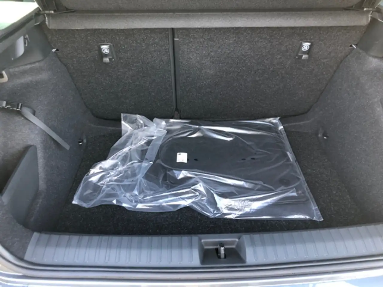 Skoda Kamiq Monte Carlo 1.5 TSI DSG Matrix SmartLink, миниатюра 9