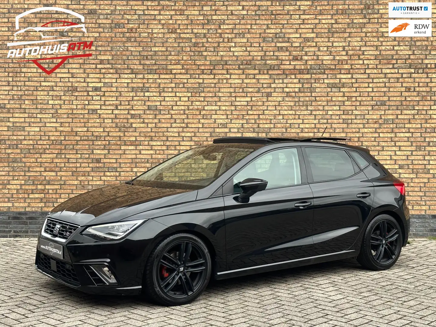 SEAT Ibiza 1.5 TSI EVO FR 150pk Pano Beats Acc Led Stoelvw Ca Zwart - 1