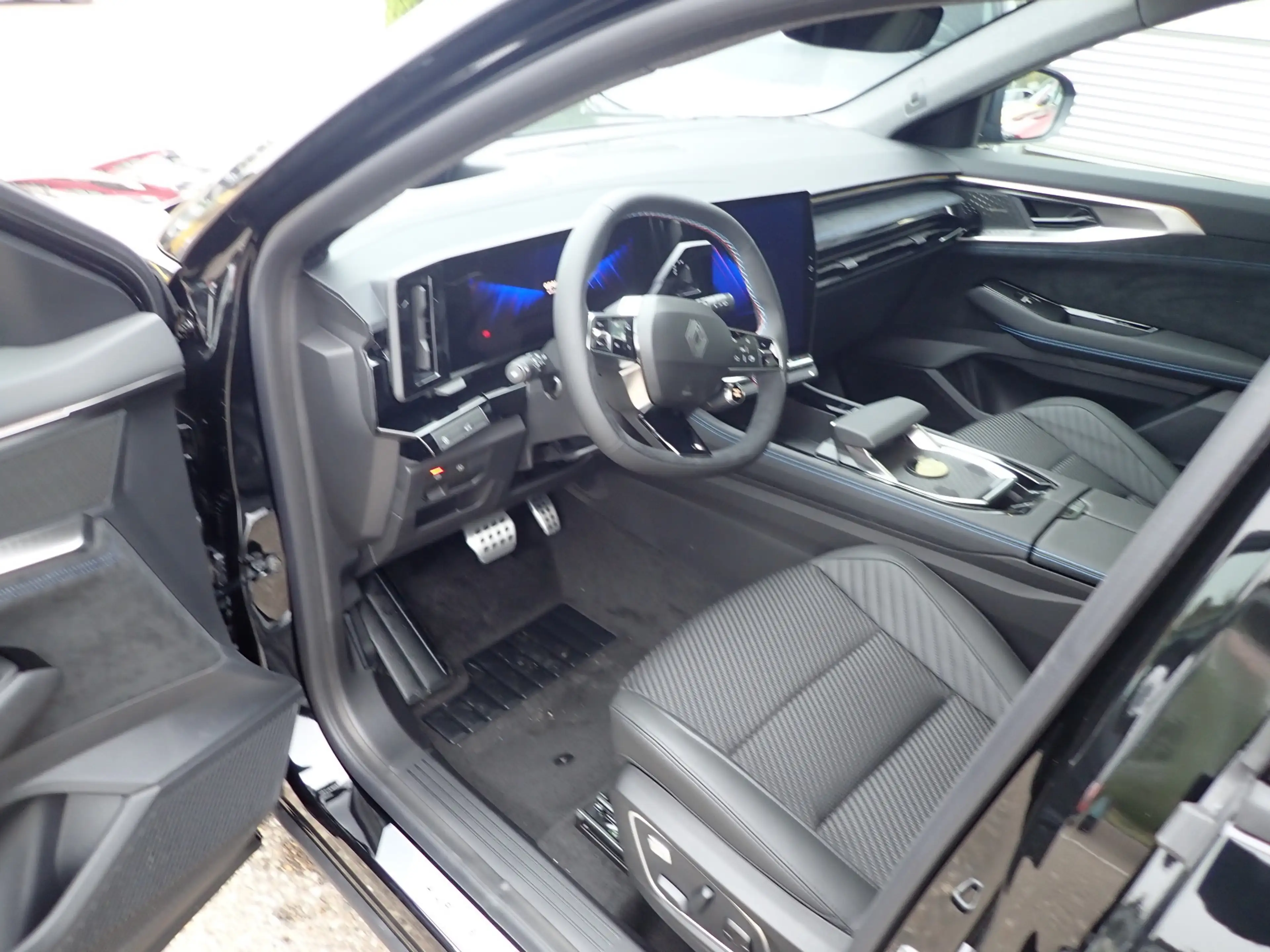 Renault Espace 6 Esprit Alpine Full Hybrid E-Tech 200 5-Sitzer — photo 9