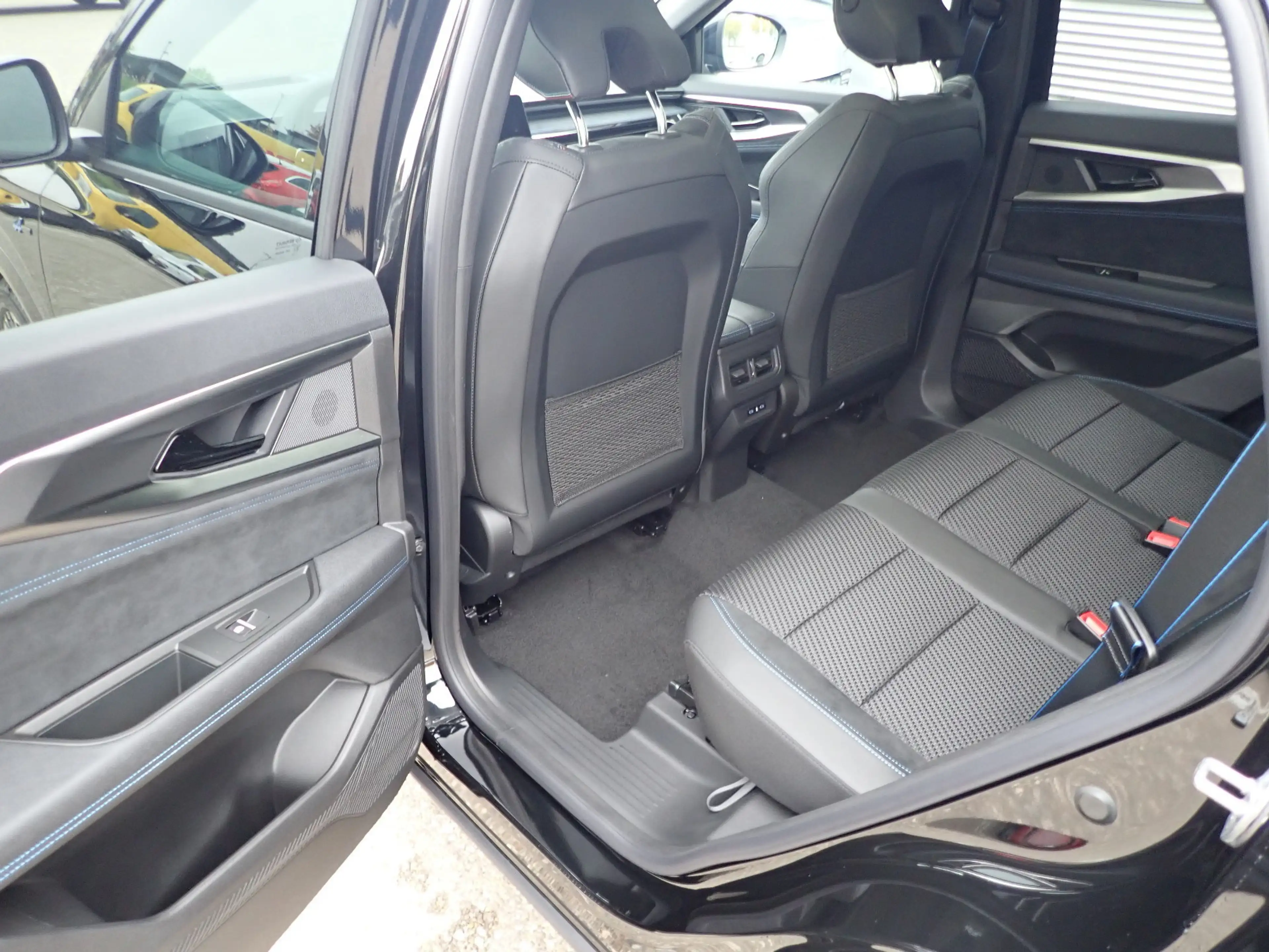 Renault Espace 6 Esprit Alpine Full Hybrid E-Tech 200 5-Sitzer — photo 8