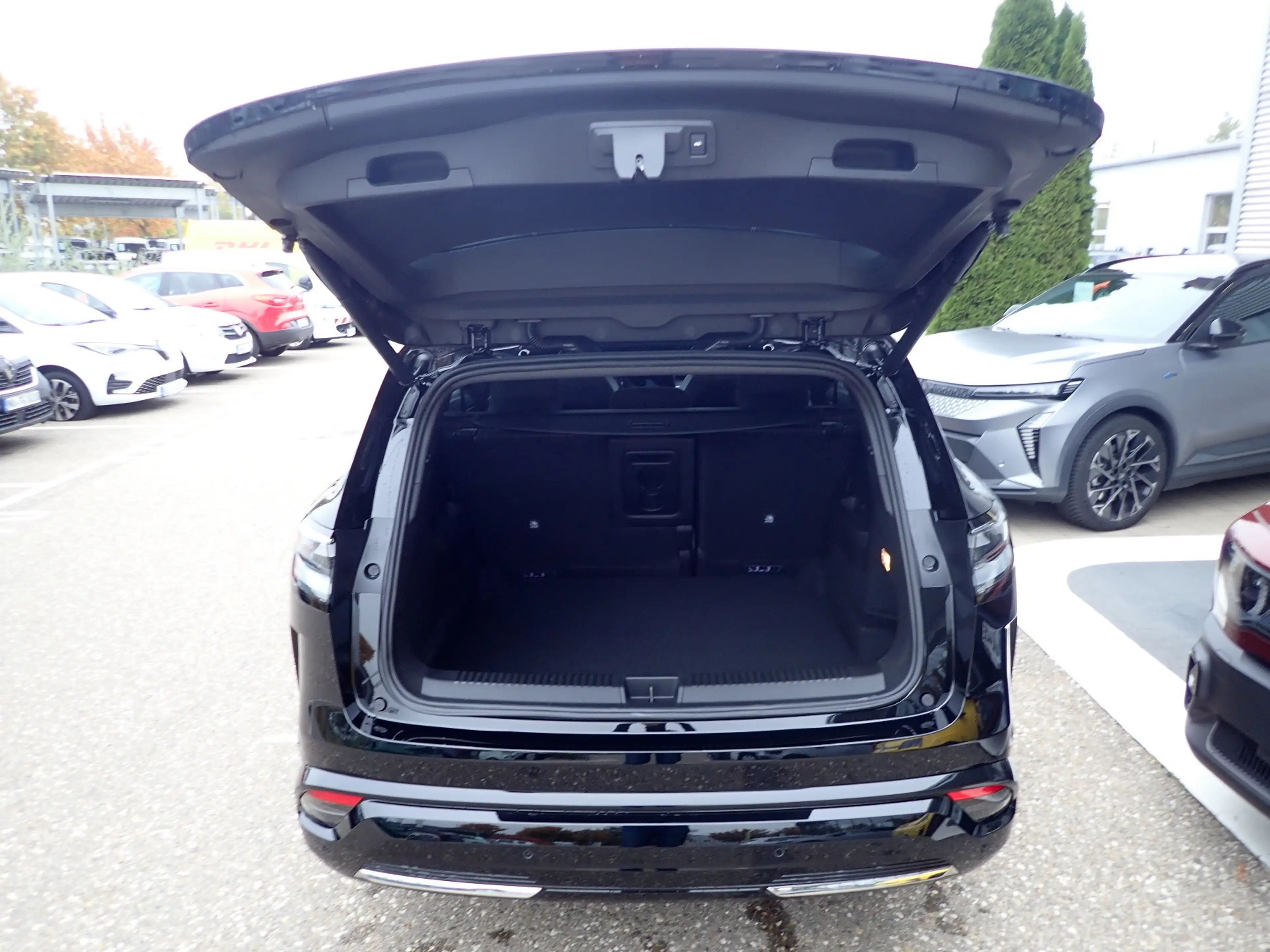 Renault Espace 6 Esprit Alpine Full Hybrid E-Tech 200 5-Sitzer — photo 6