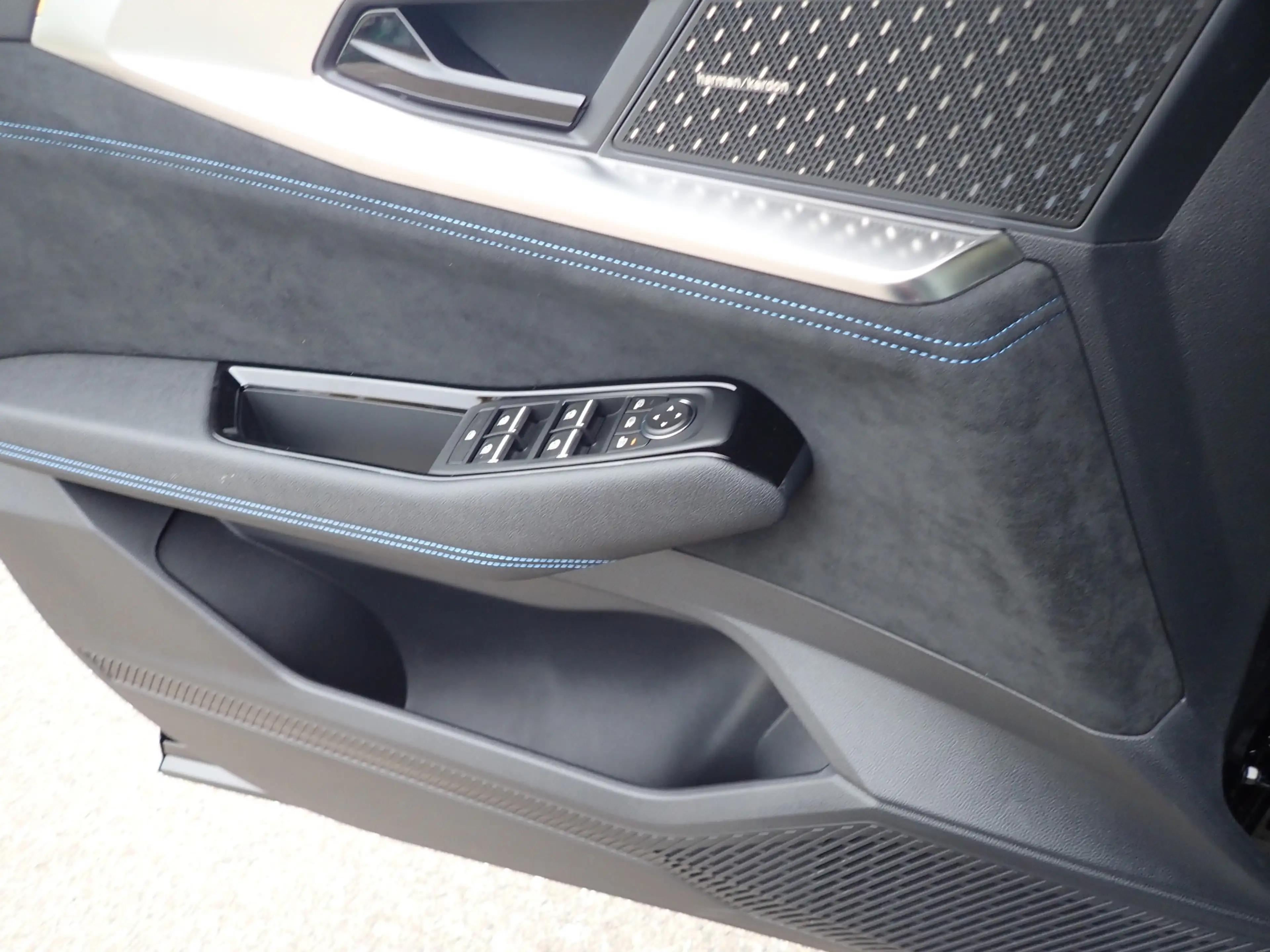 Renault Espace 6 Esprit Alpine Full Hybrid E-Tech 200 5-Sitzer — photo 15