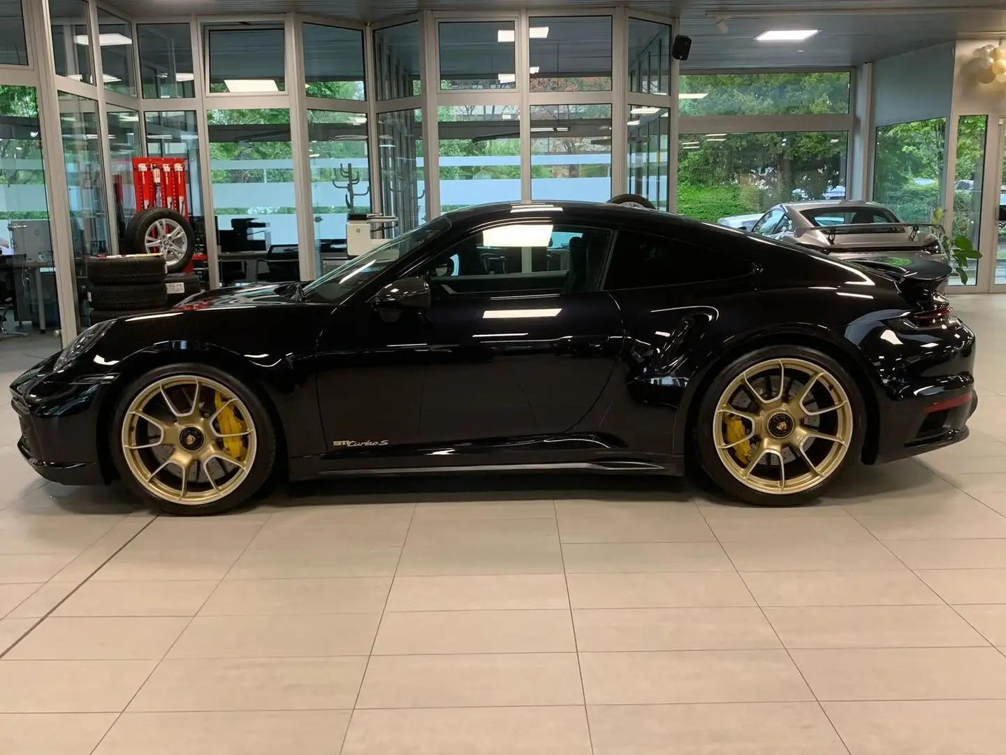 Porsche 992 Turbo S MatrixLED Lift Carbon Bose Schwarz - 2