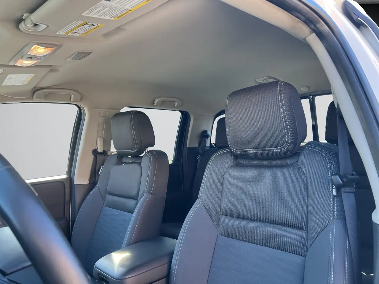 Nissan Frontier снимка Nissan Frontier
