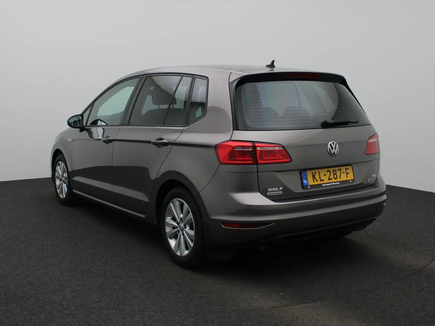 Volkswagen Golf Sportsvan 1.0 TSI Connected Series | Achteruitrijcamera | St Grijs - 2