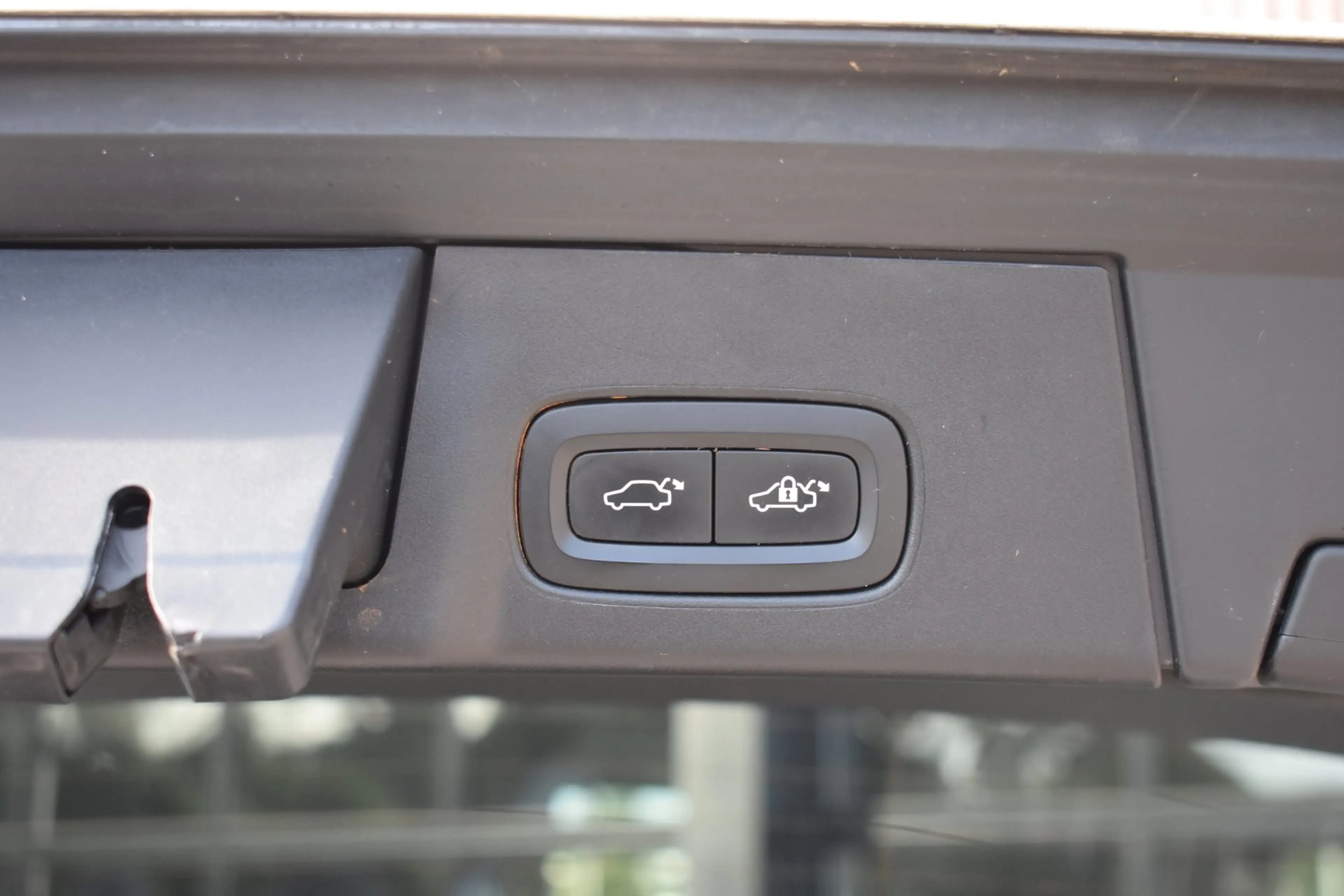 Volvo V90 Cross Country 2.0 T5 Pro '17 LED Pano Leder Clima Navi Cruise In — photo 12