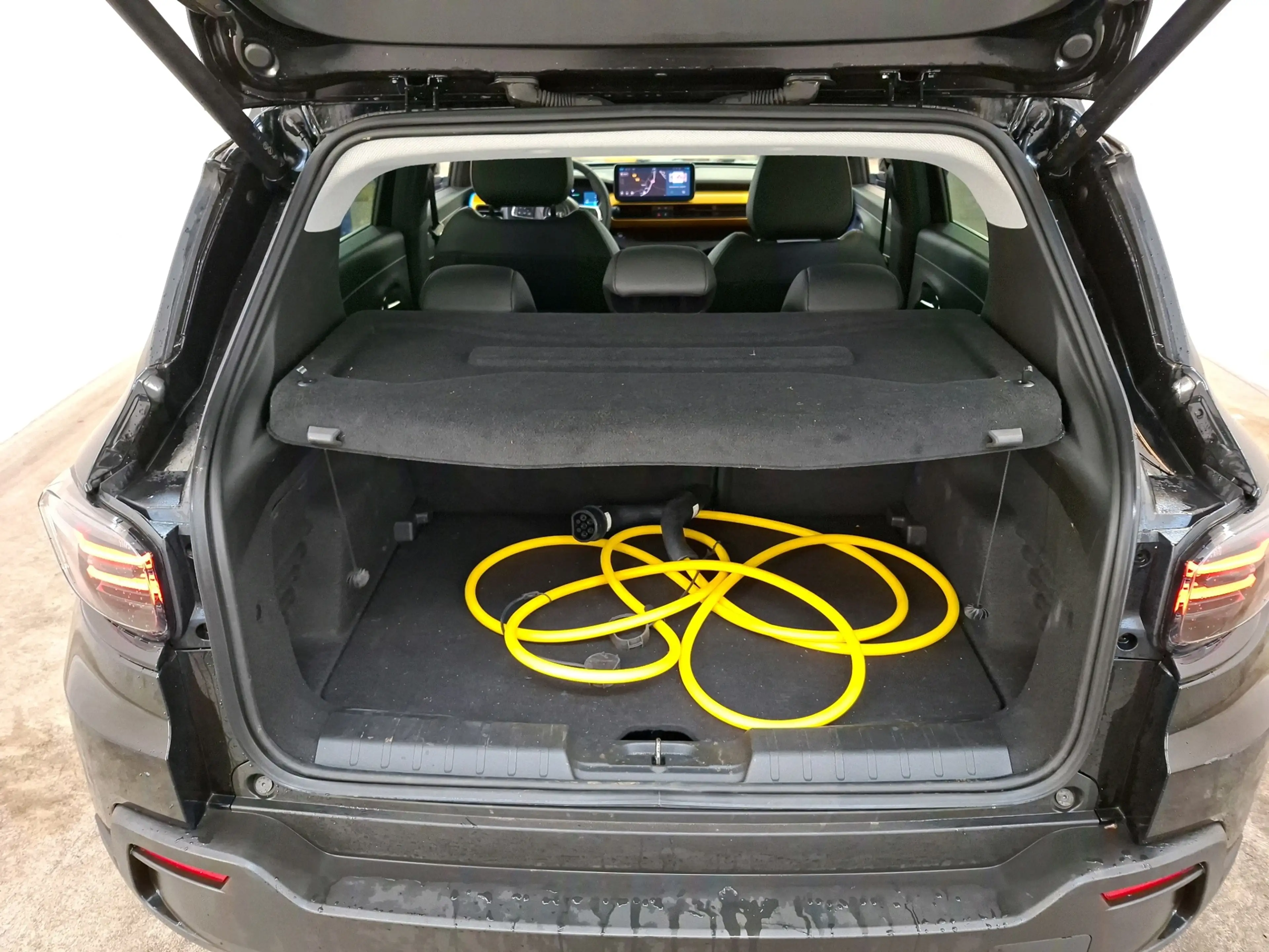 Jeep Avenger 54 kWh 155pk 1st Edition | SOH 96% | CarPlay | Sto — photo 16