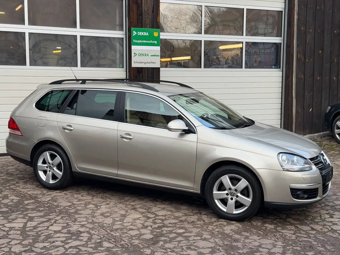 Volkswagen Golf V Variant Comfortline *AHK*TÜV neu* Or - 2