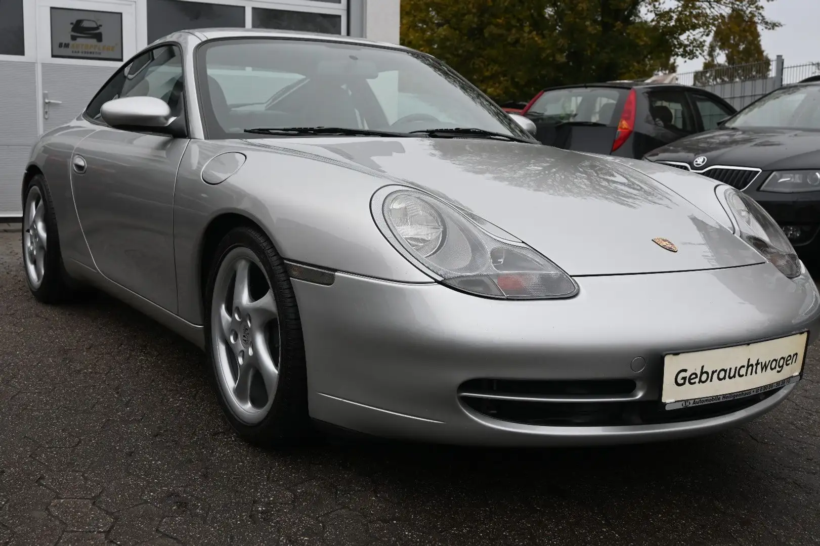 Porsche 996 Carrera Coupe*Neuwertiger Zustand*scheckheft Ezüst - 2
