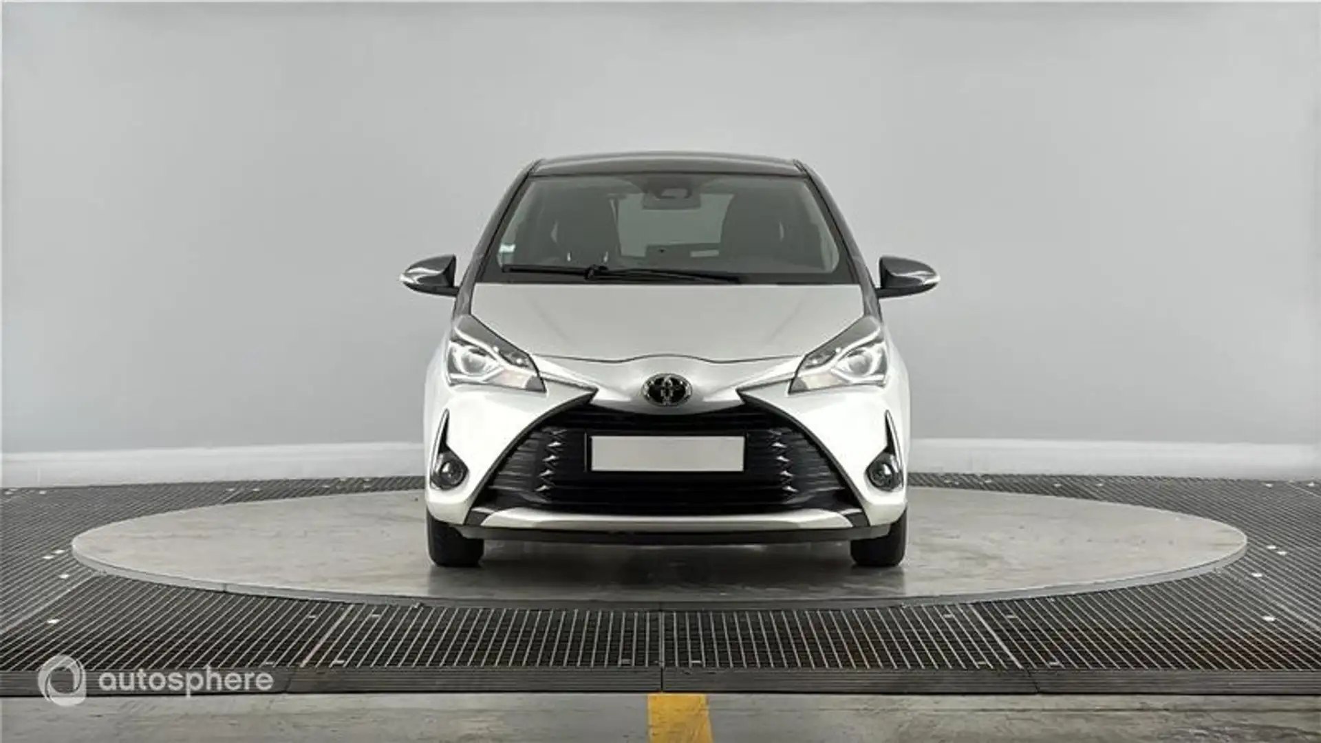 Toyota Yaris 70 VVT-i Design Y20 5p MY19 - 2