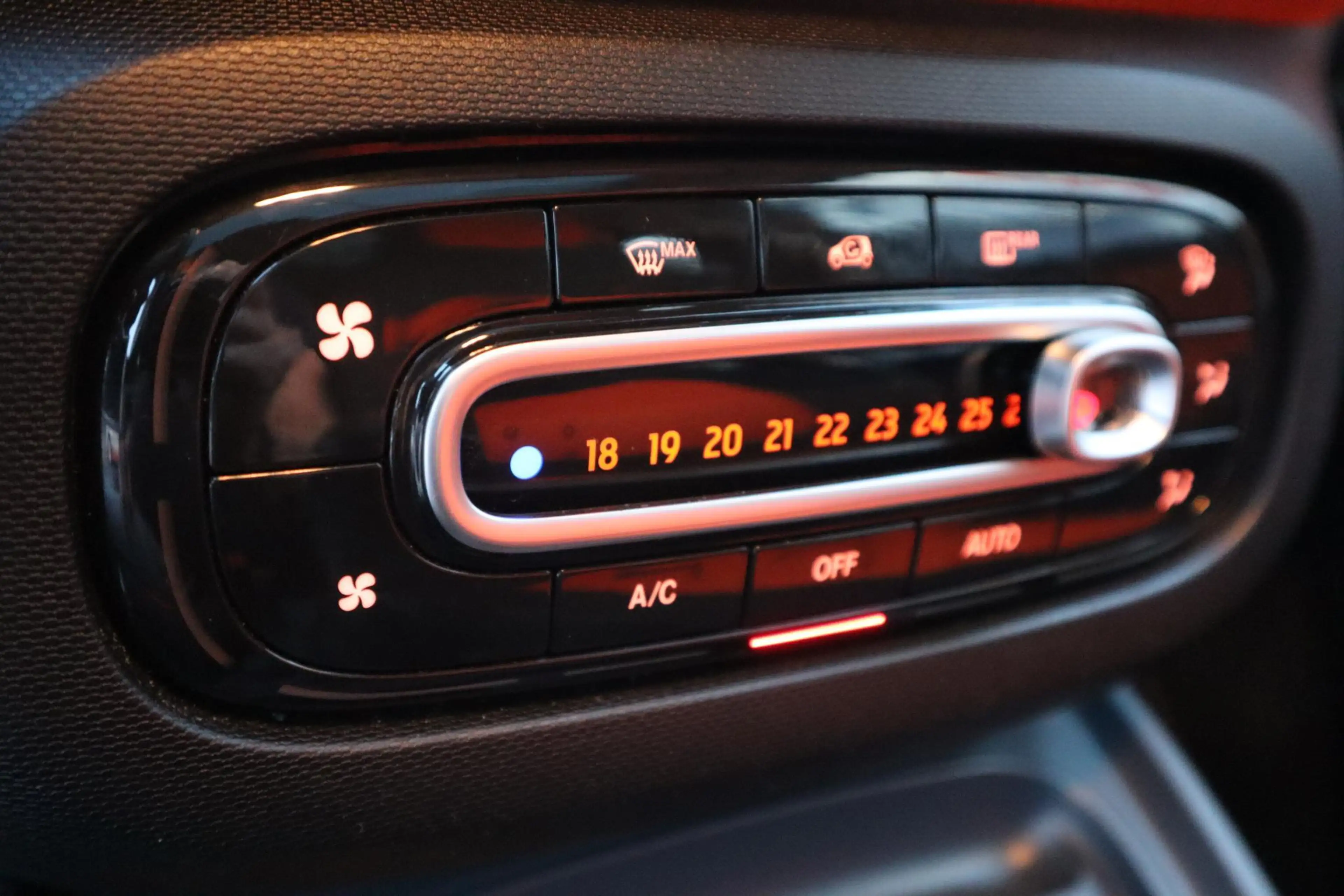 smart forFour 1.0 Passion FIRST EDITION|2X PANO|CARPLAY|NAVI|CRU — photo 14