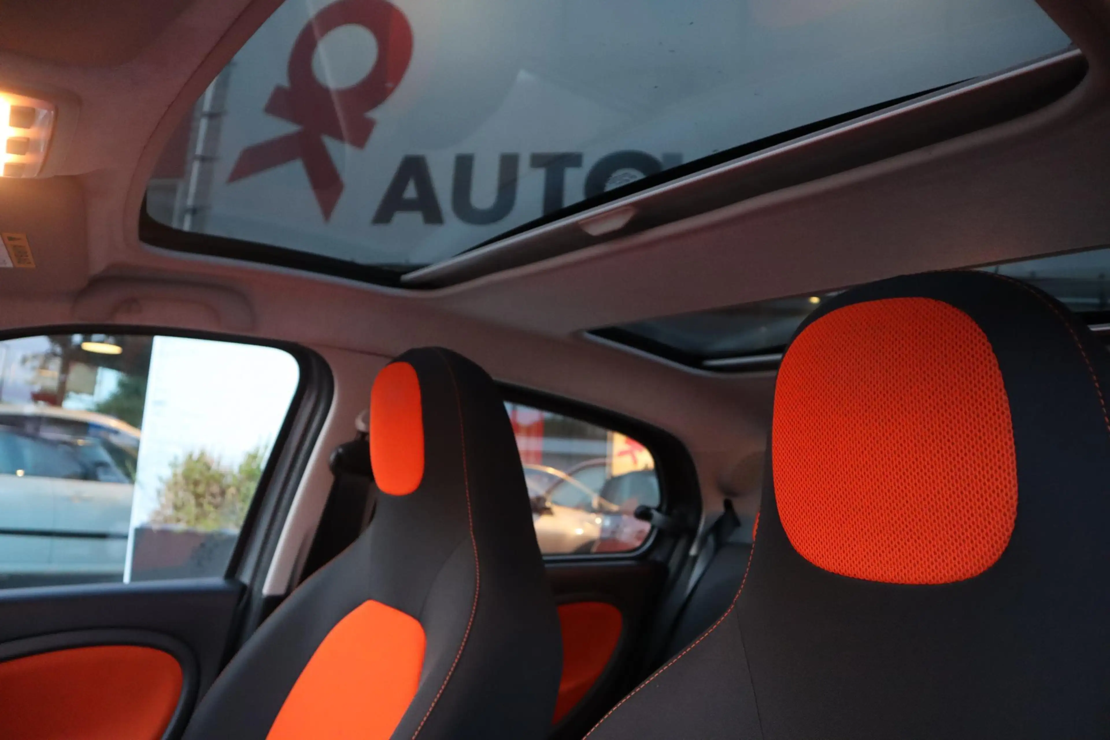 smart forFour 1.0 Passion FIRST EDITION|2X PANO|CARPLAY|NAVI|CRU — photo 6