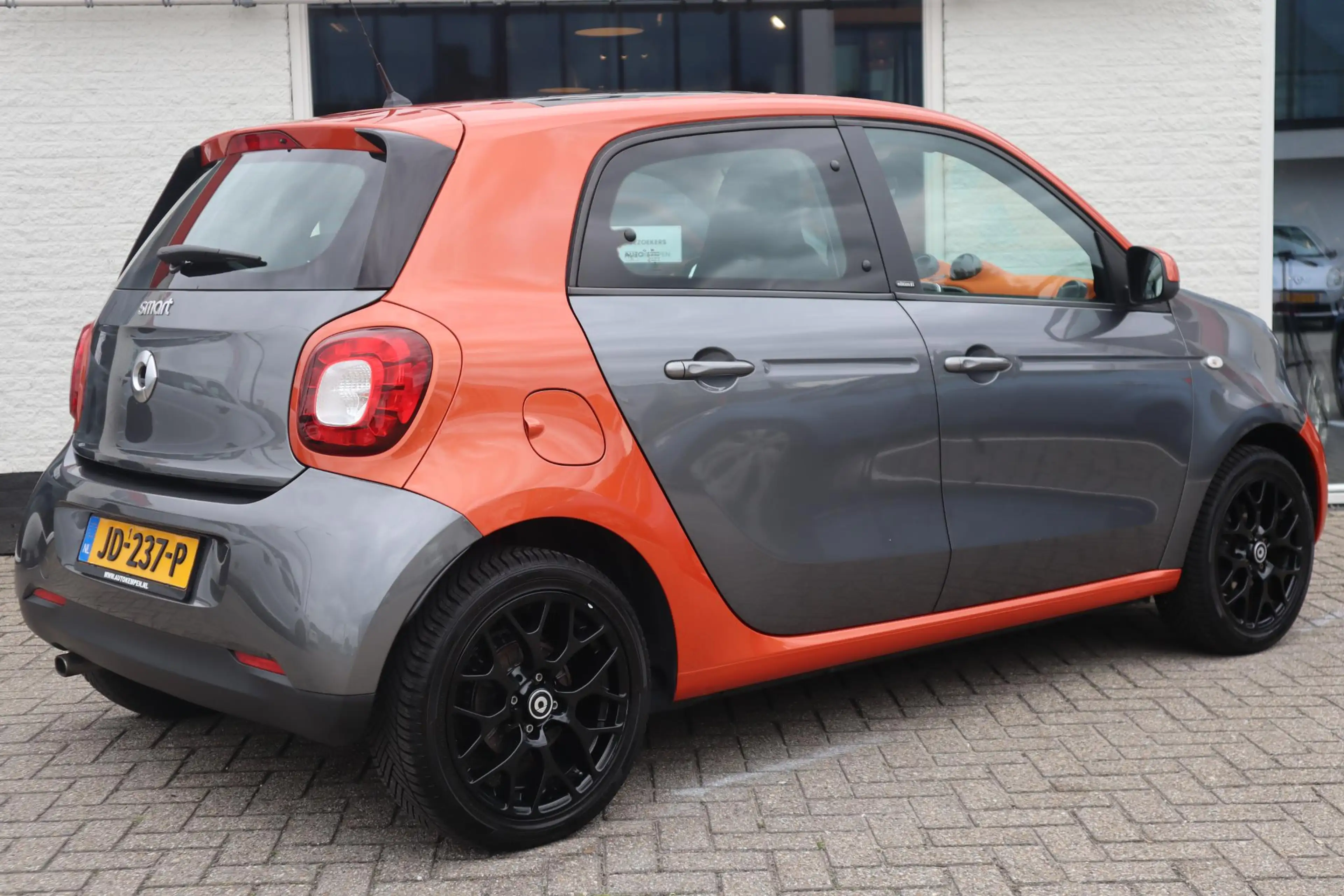 smart forFour 1.0 Passion FIRST EDITION|2X PANO|CARPLAY|NAVI|CRU — photo 8