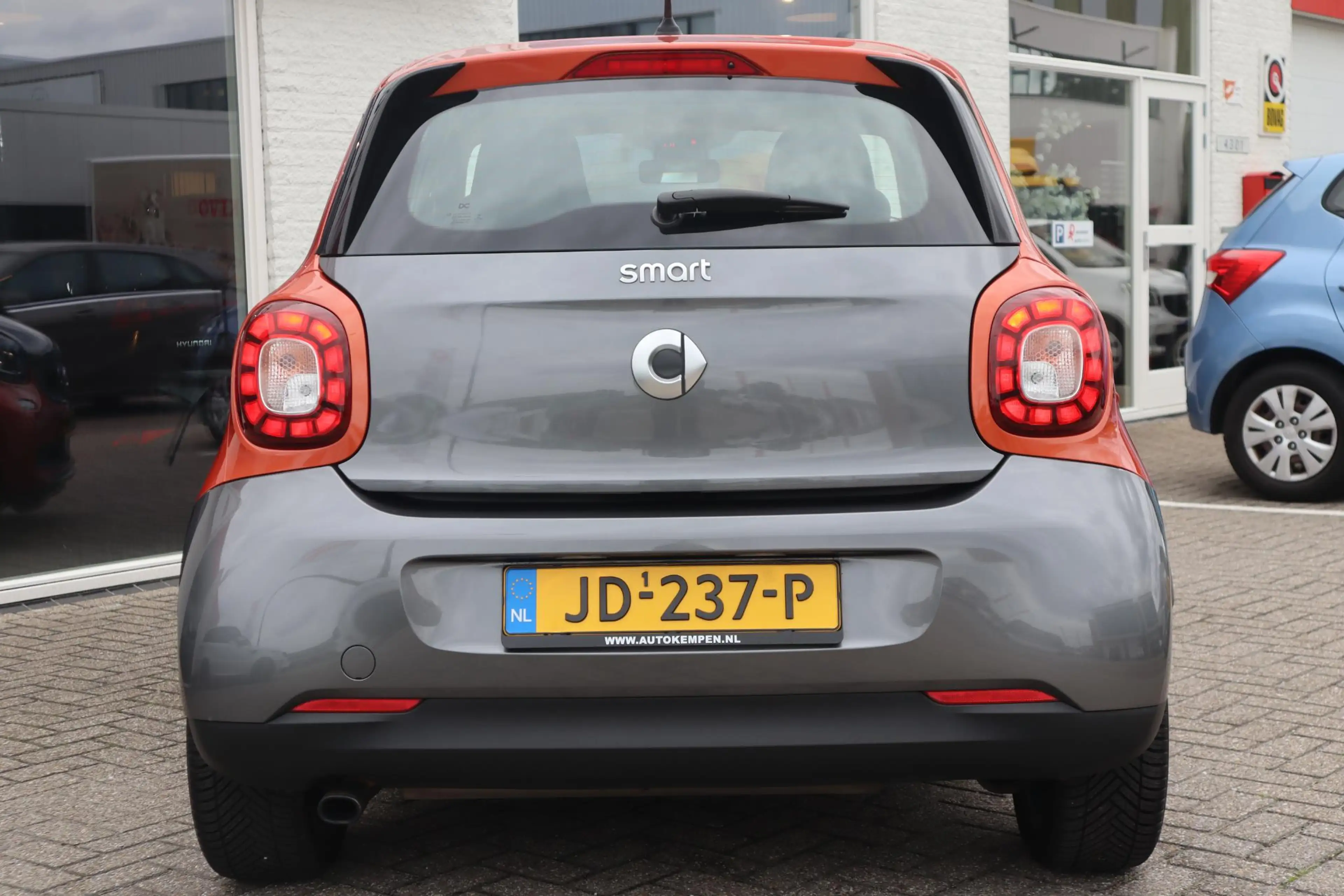 smart forFour 1.0 Passion FIRST EDITION|2X PANO|CARPLAY|NAVI|CRU — photo 17
