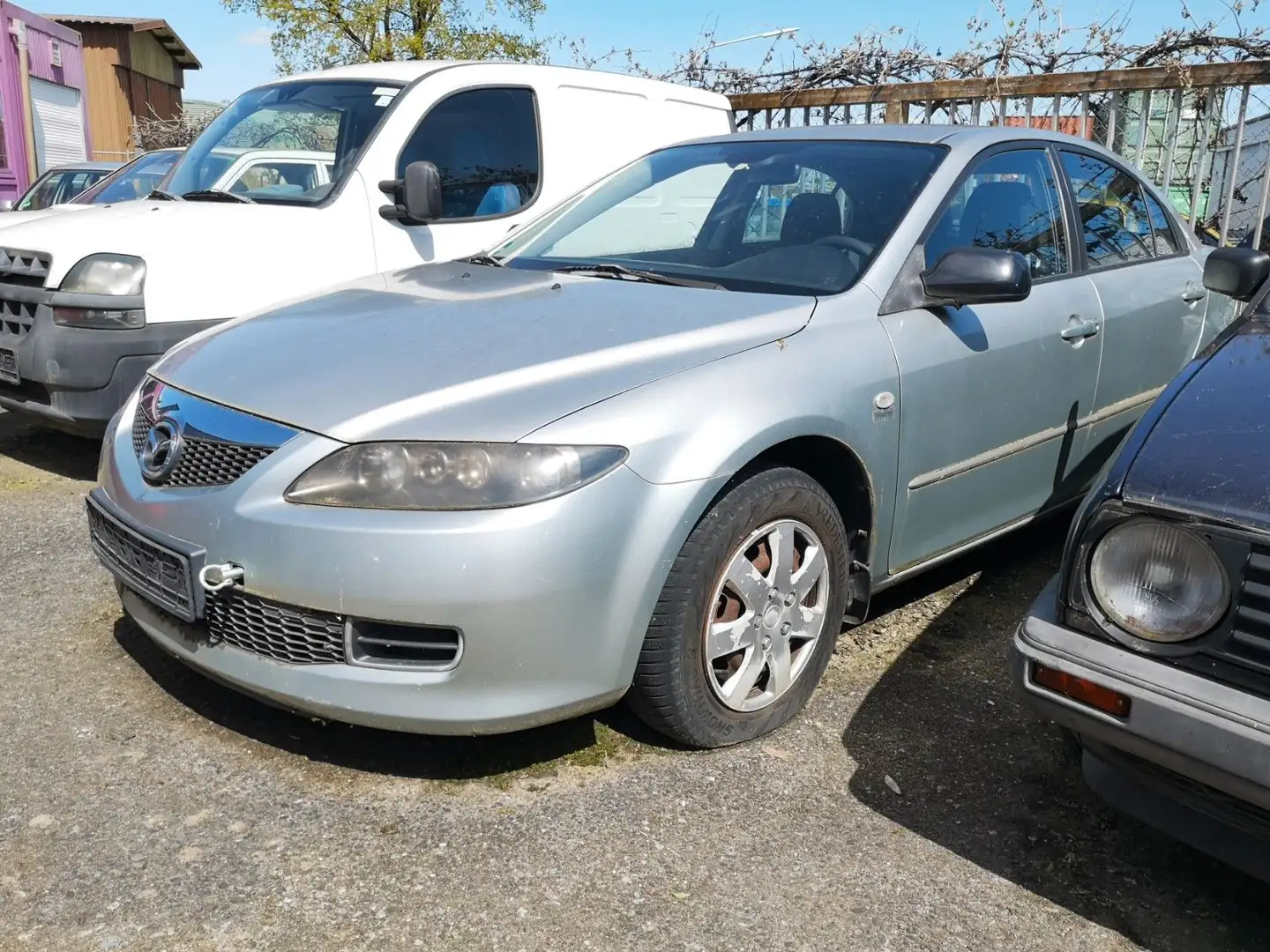 Mazda 6 Lim.Motor dreht startet nicht/Partifilter VOLL srebrna - 1