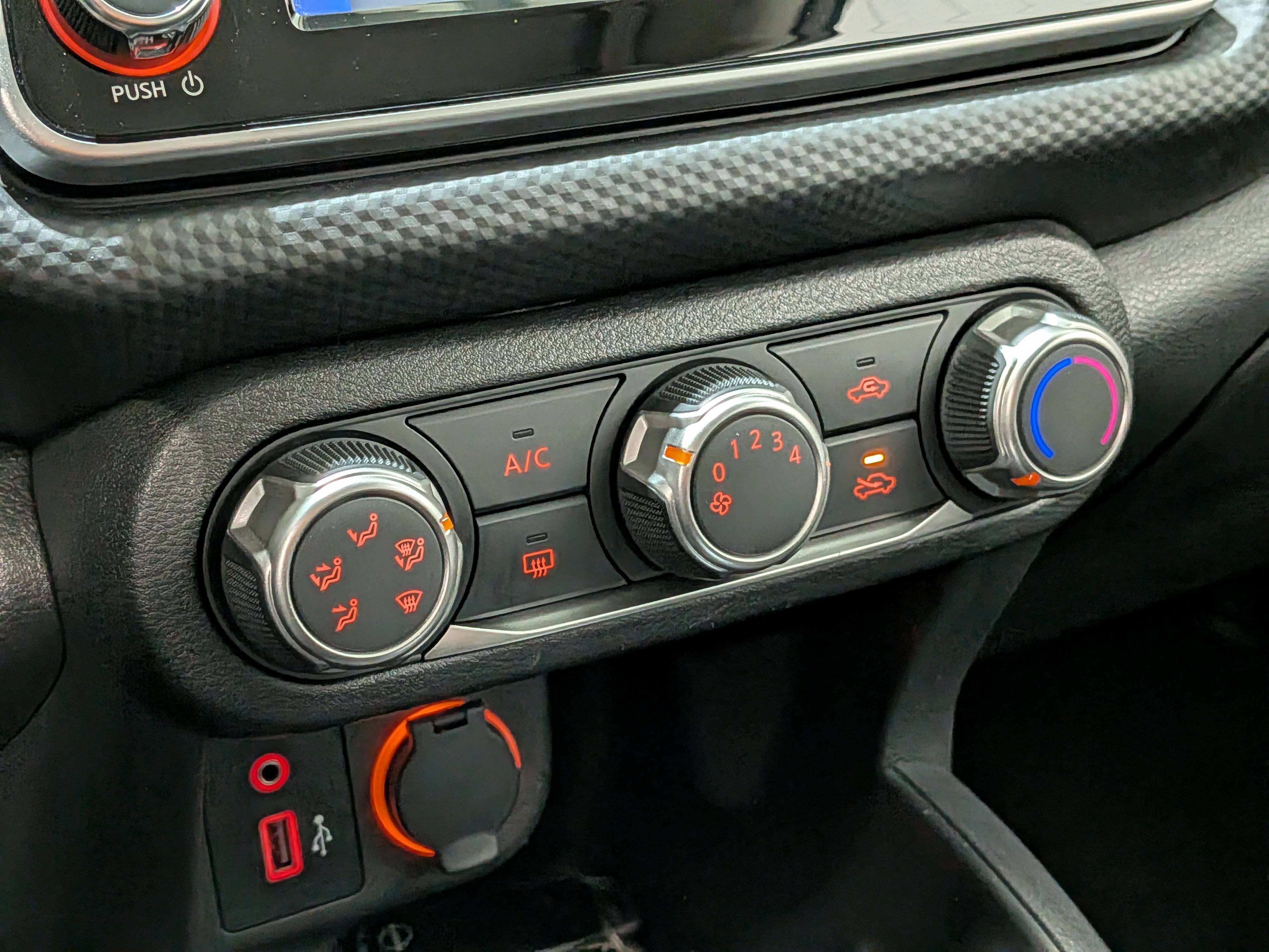 Nissan Kicks 2024