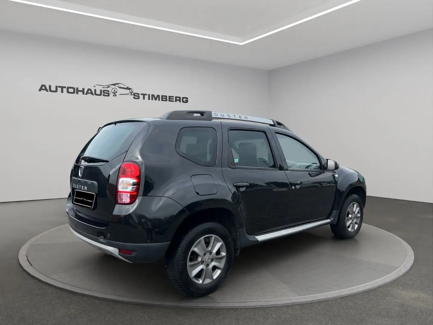 Dacia Duster *KAMERA*NAVI*PDC*SITZHEIZUNG*TEMPOMAT* Schwarz - 2