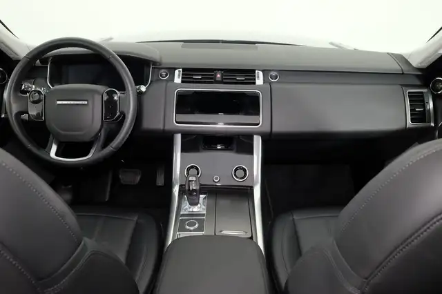 Land Rover Range Rover Sport view 4