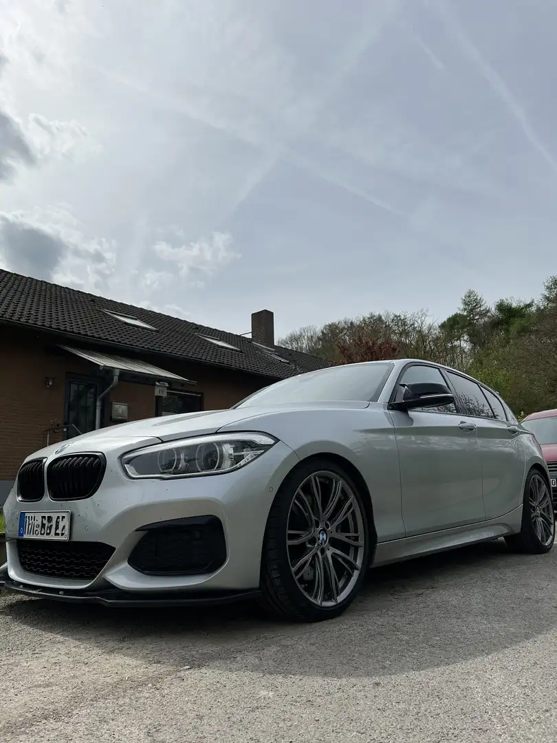 BMW 140 M140i Sport-Aut. Special Edition Silber - 1