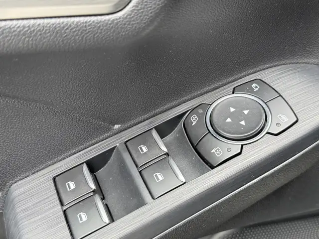 Ford Kuga view 11
