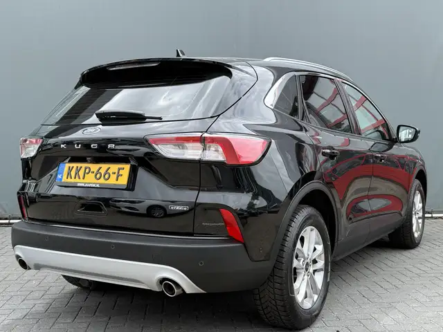 Ford Kuga view 2